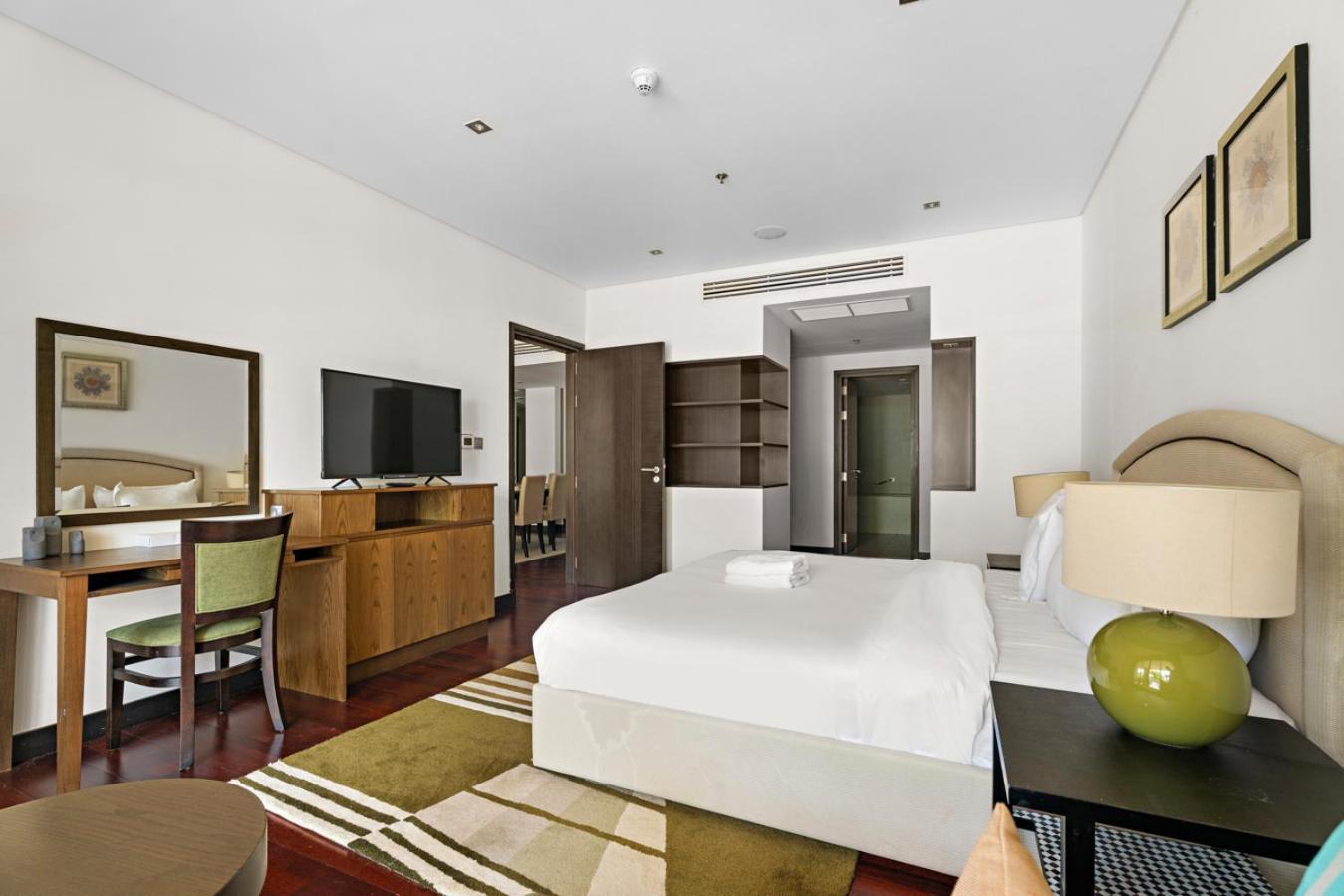 Apartamento Stonetree - Luxury 2 Bedroom - Access Dubai