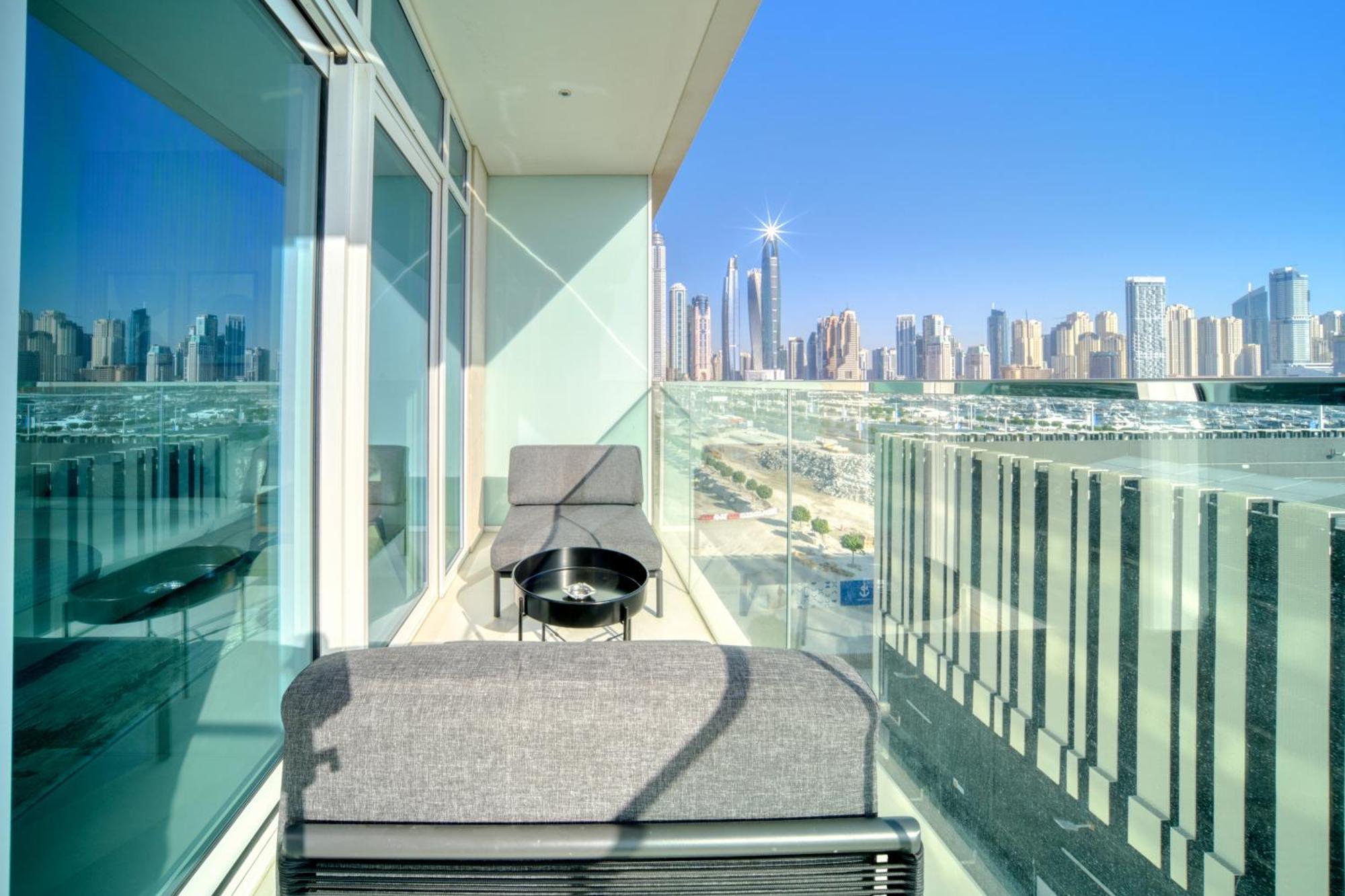 Emaar Front 2br With Sea & Marina Skyline Views * Dubai