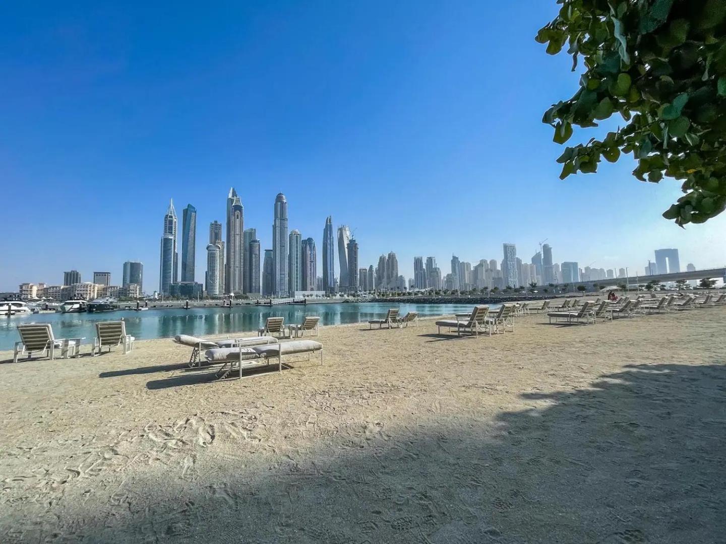 Emaar Front 2br With Sea & Marina Skyline Views Apartment *