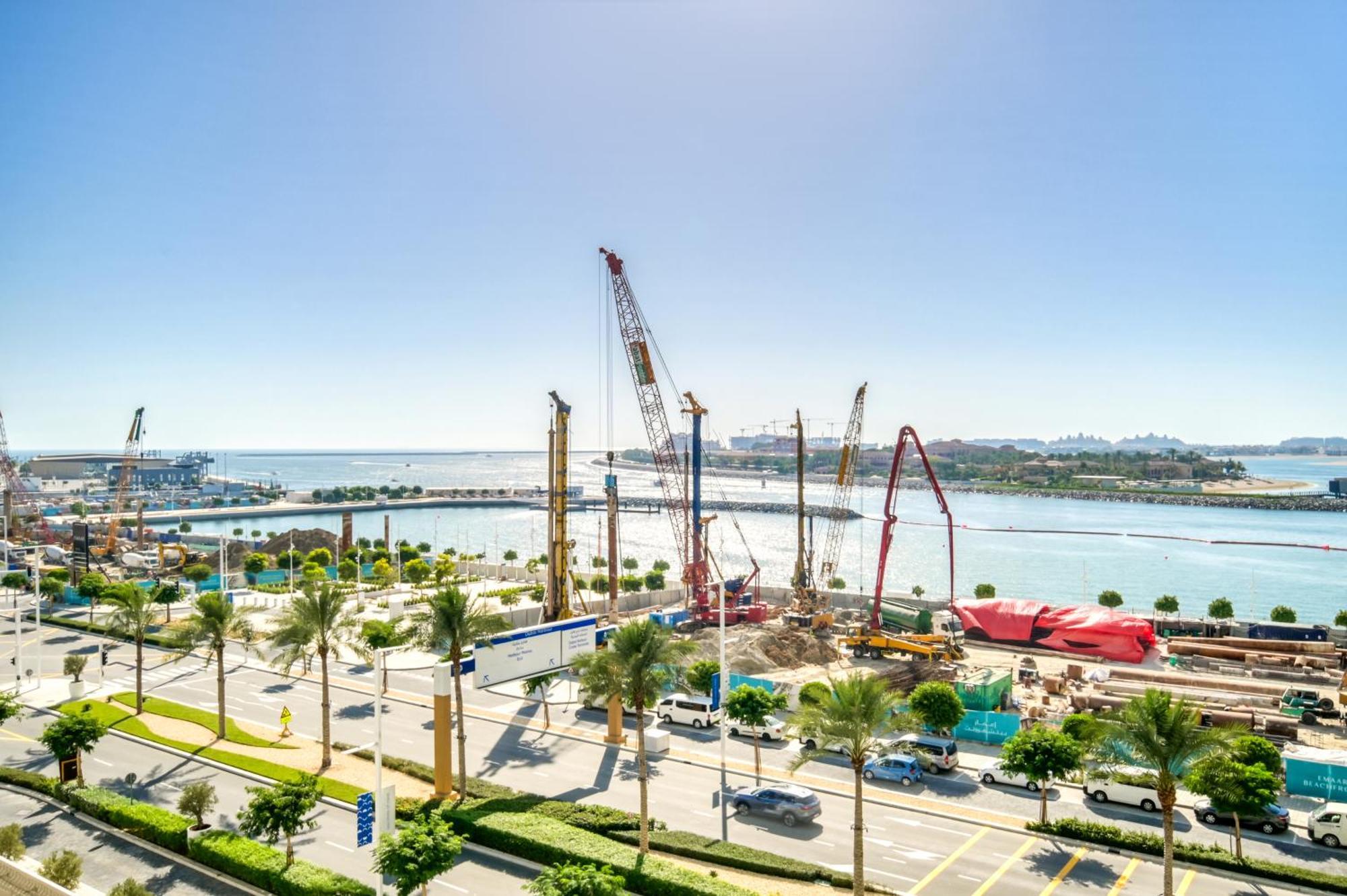 Emaar Front 2br With Sea & Marina Skyline Views Dubai