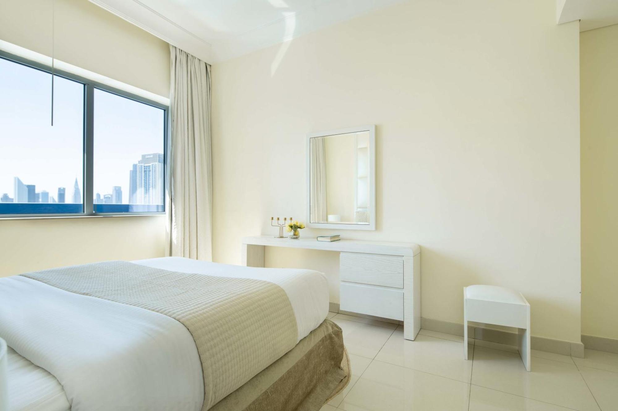 Frank Porter - Damac Maison Mall Street *