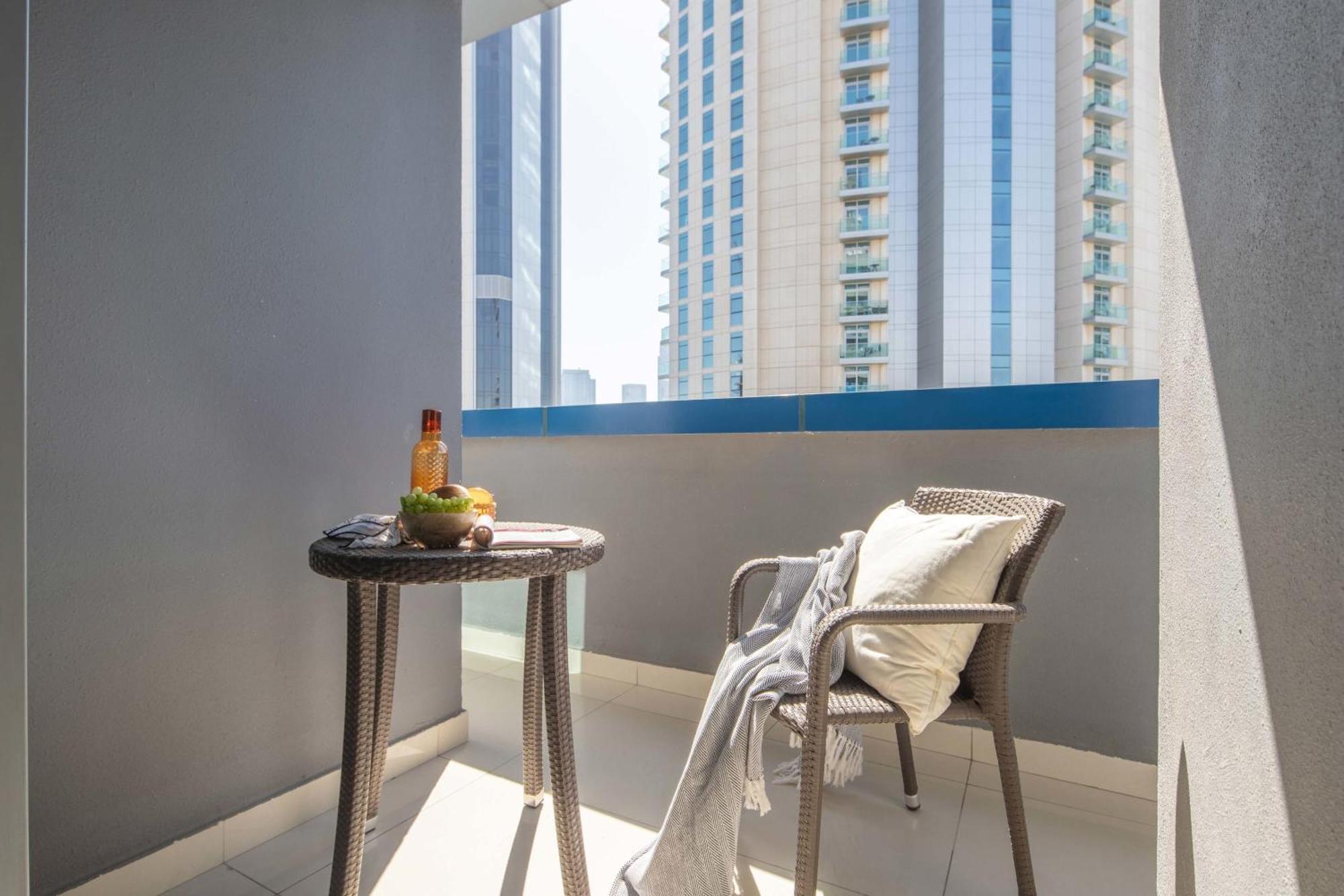 Apartment Frank Porter - Damac Maison Mall Street
