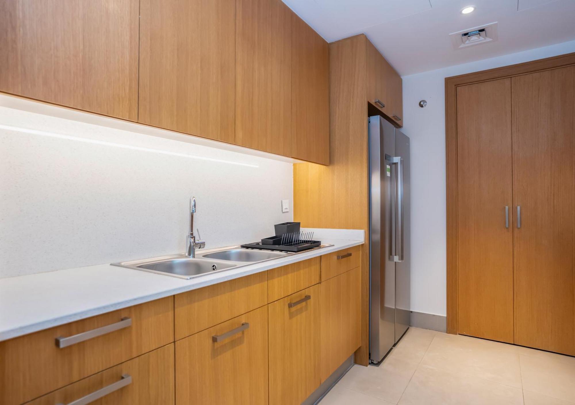 New Arabian Opera Grand Downtown Apartment