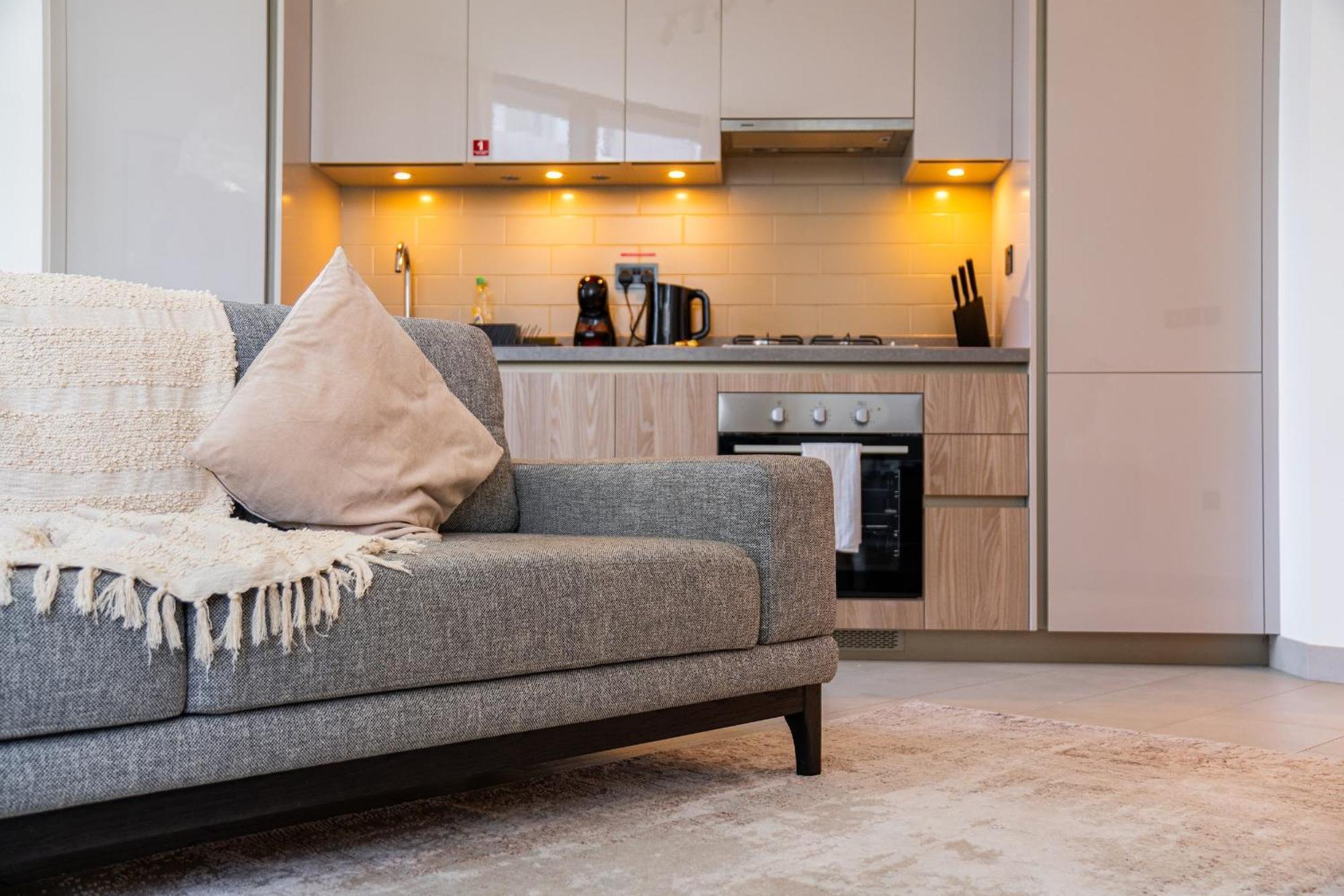 Apartment Kid-Friendly 2Br - Secure, Central And Peaceful Dubai
