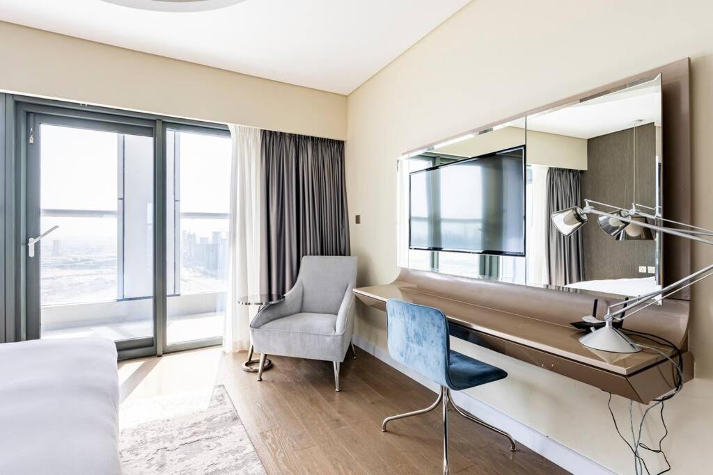 Stunning High Floor I 1bhk I Bills Included