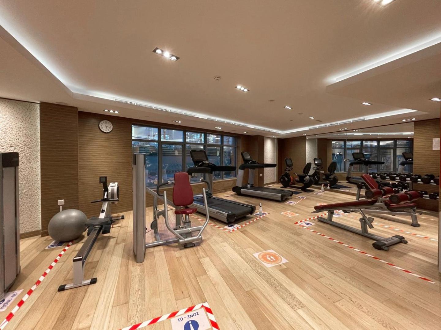 Apartment Guestready - Modern Grey With Pool And Gym