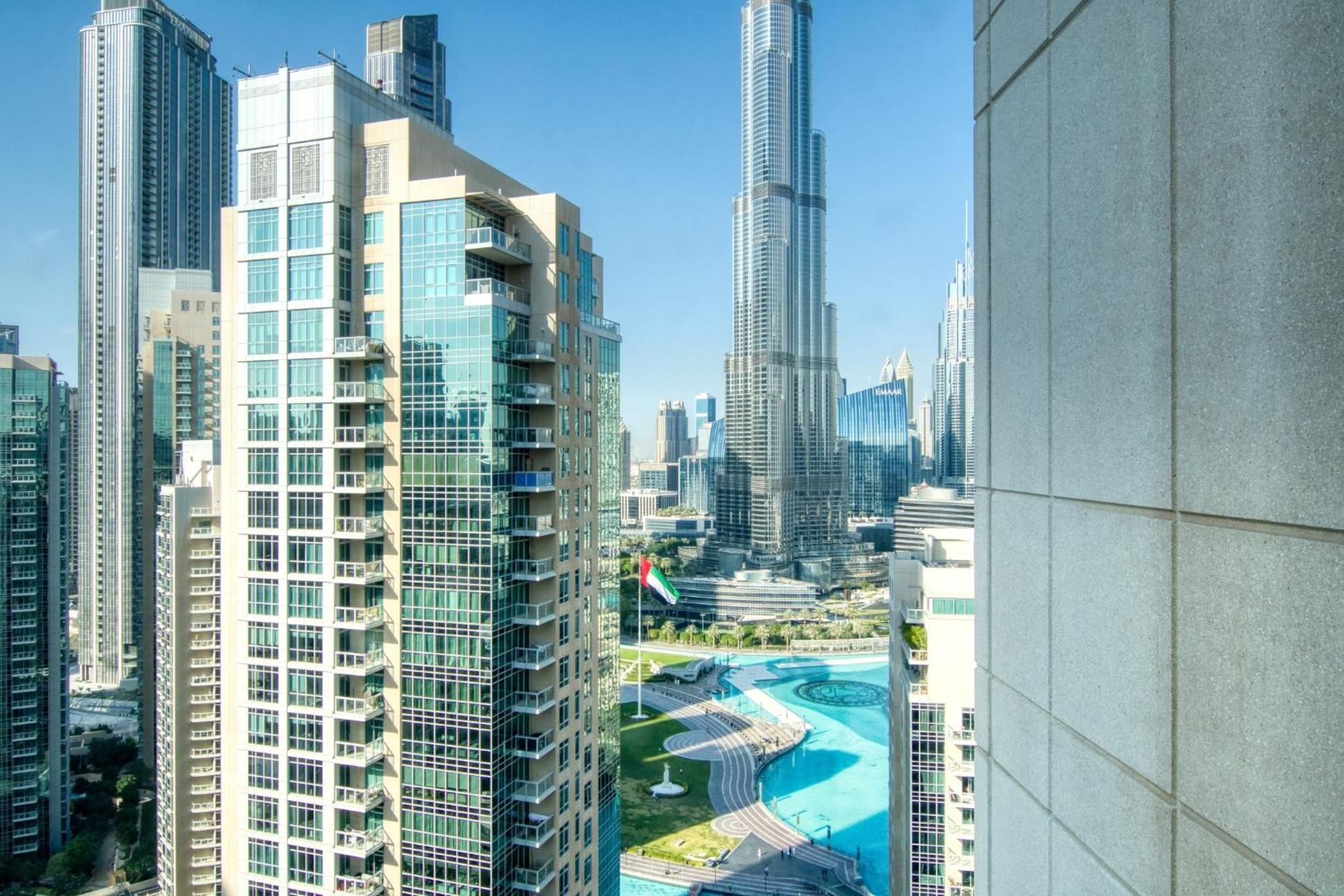 Stunning 1-bedroom With Full Burj Khalifa View - 5-min Walk To Mall Apartamento Dubai