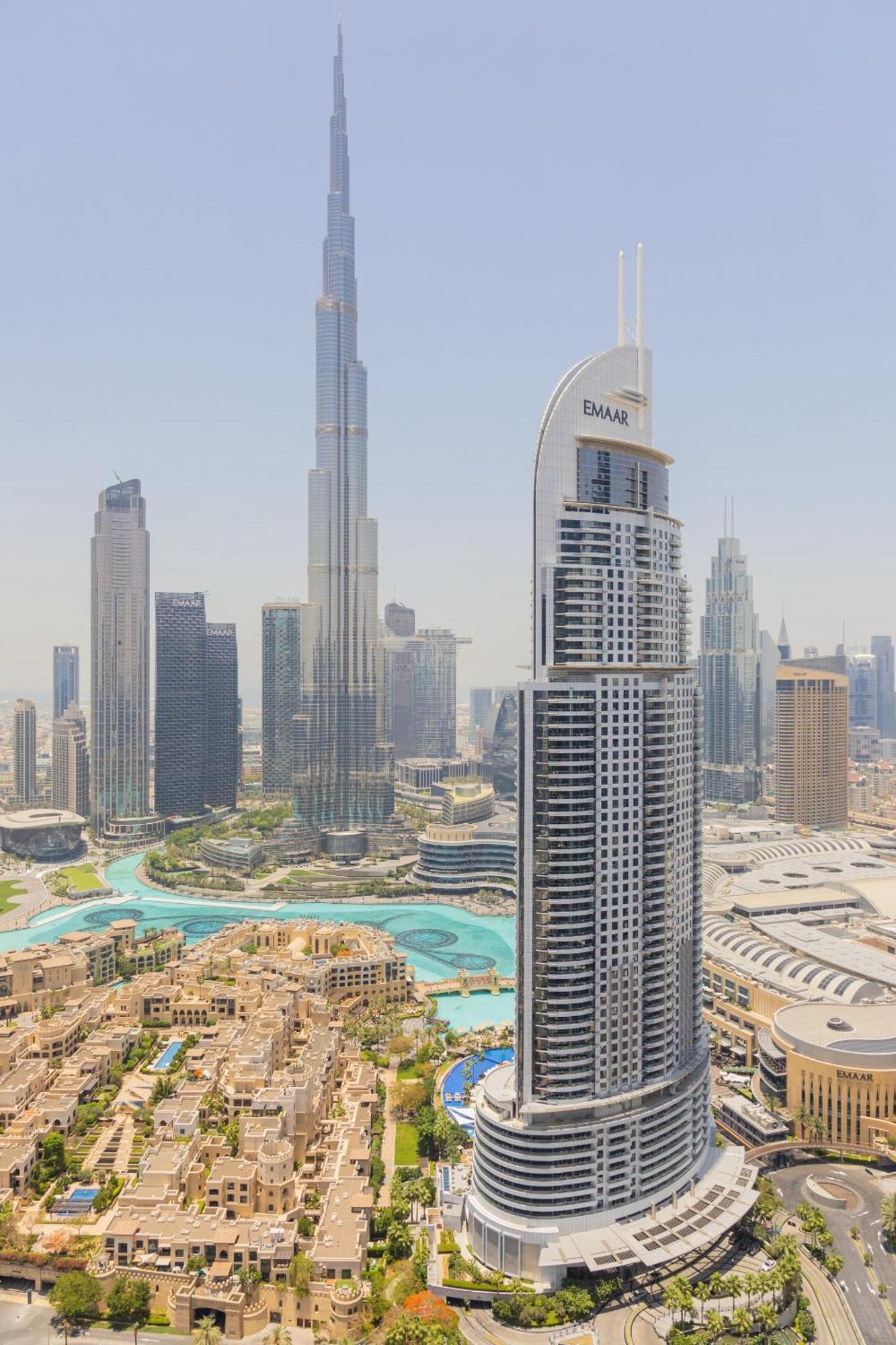 Eden's Homes & - Burj Royale * Dubai