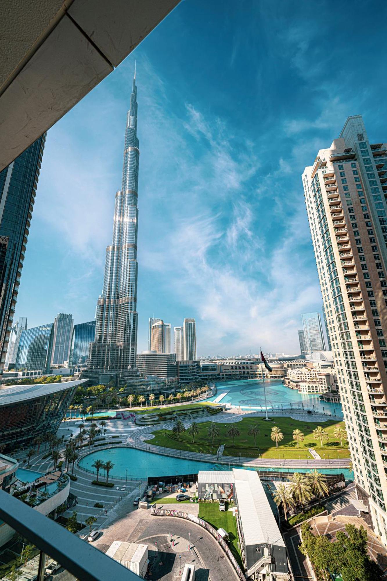 5 Stars Grand Opera Tower Lux 2 Bedroom Downtown Full Burj Khalifa View *