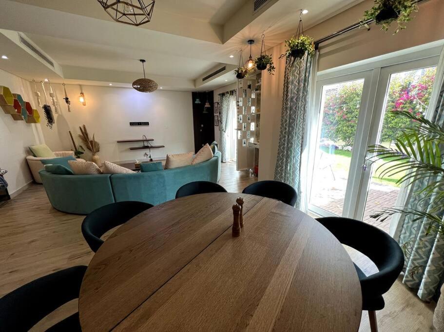 Pousada 3 Bed Villa-heart Of Al Furjan