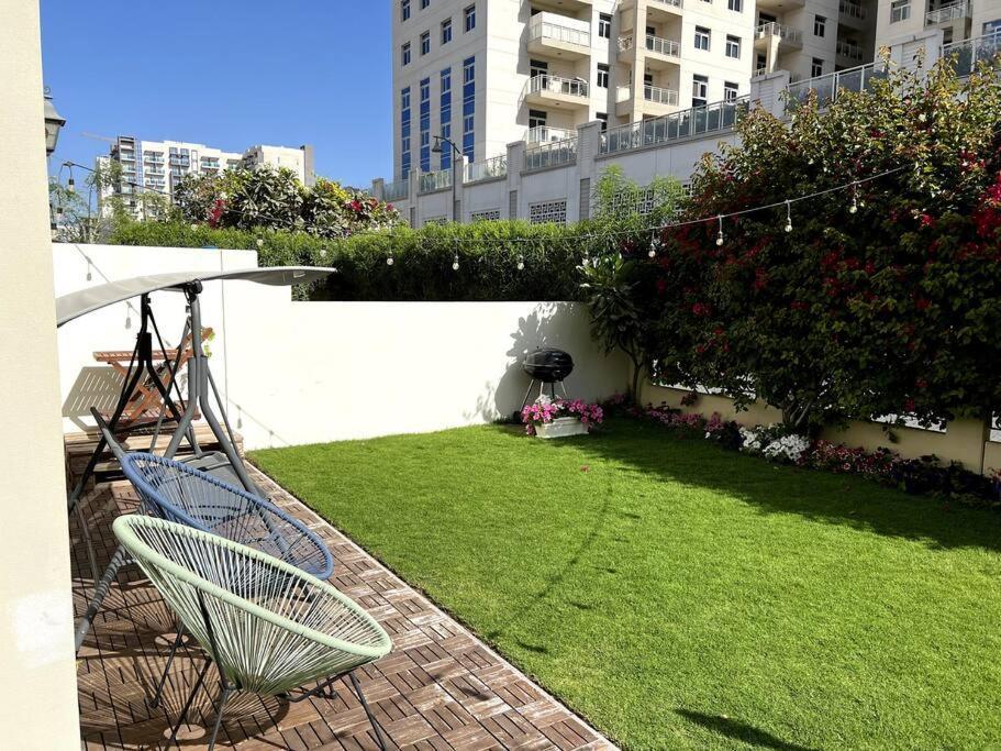 3 Bed Villa-heart Of Al Furjan Pousada *