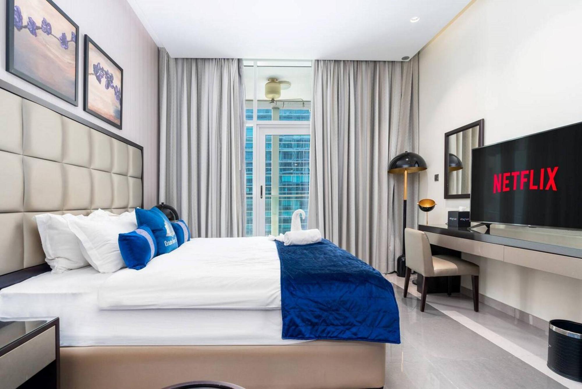 Globalstay Damac Majestine