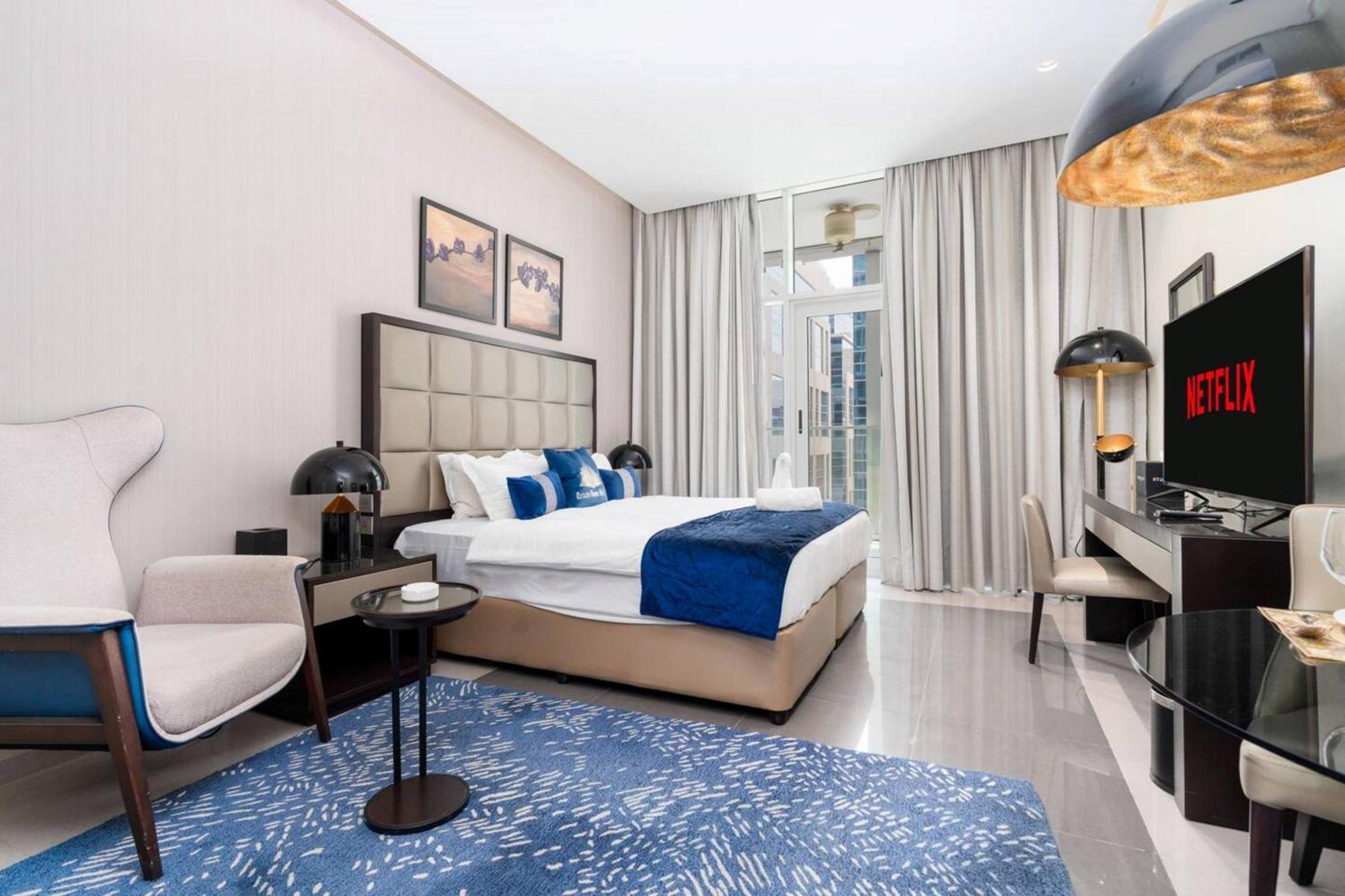 Globalstay Damac Majestine