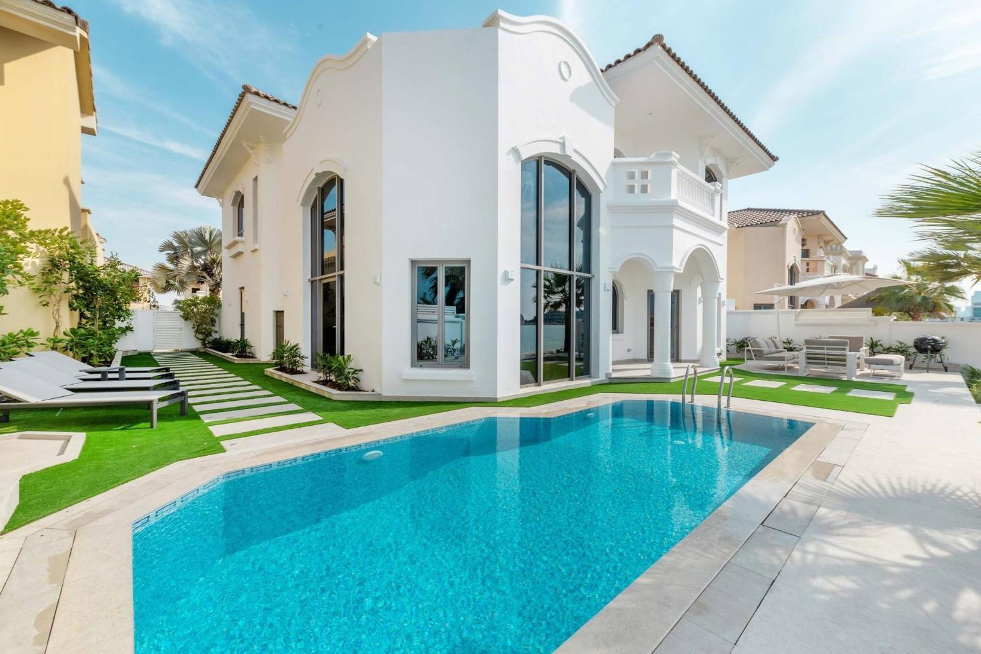 Sezavi Frond O, Palm Jumeirah Dubai