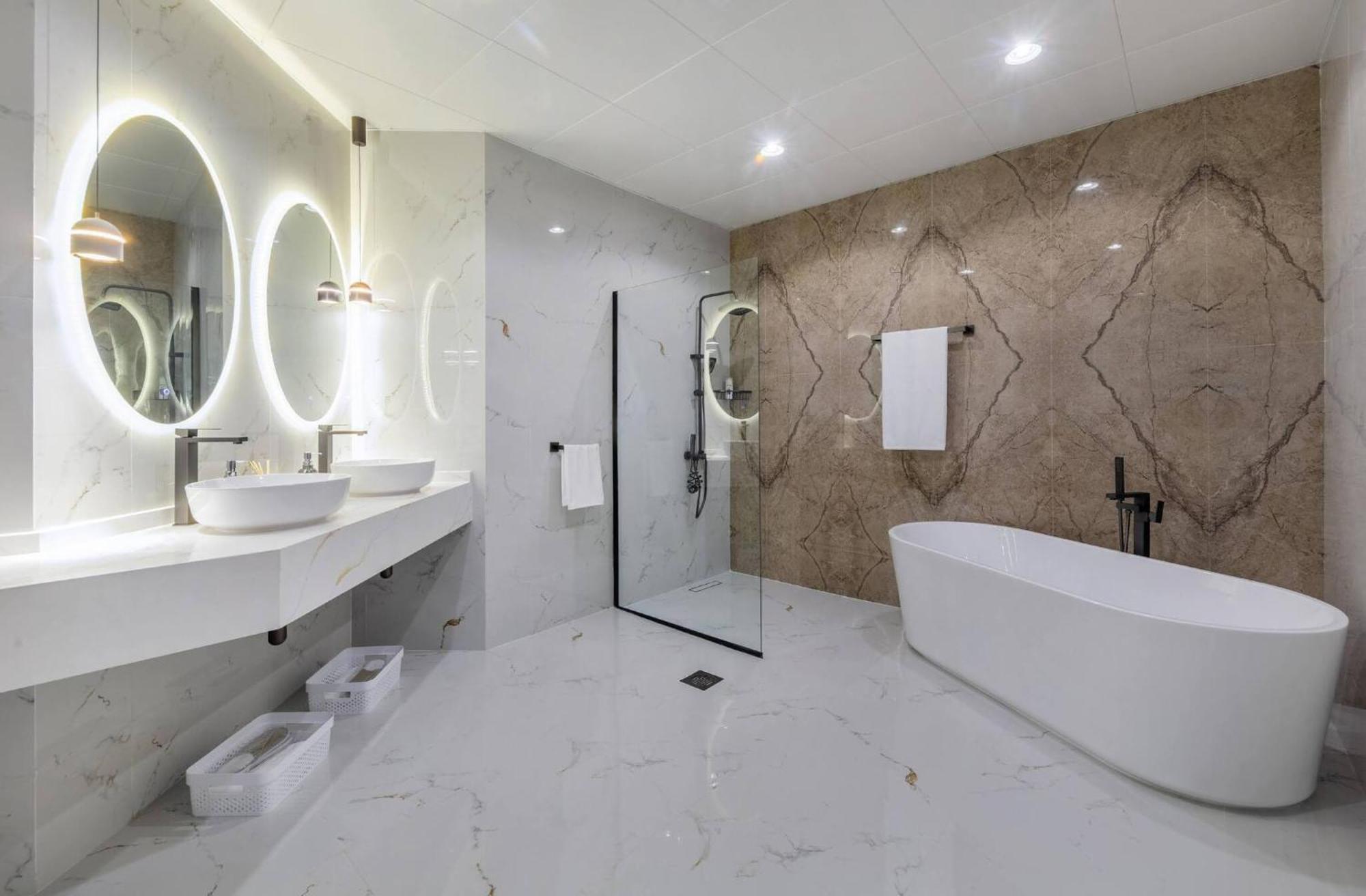 Apartment Sezavi Frond O, Palm Jumeirah Dubai