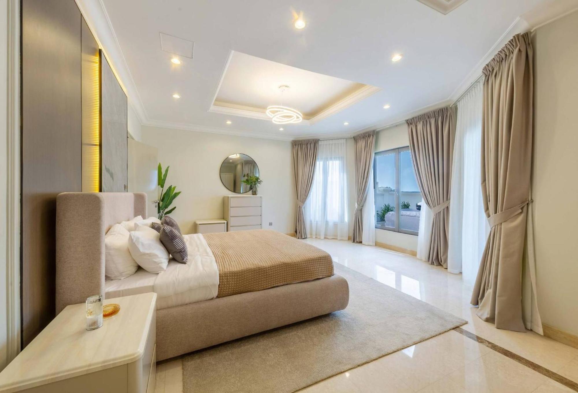 Sezavi Frond O, Palm Jumeirah * Dubai