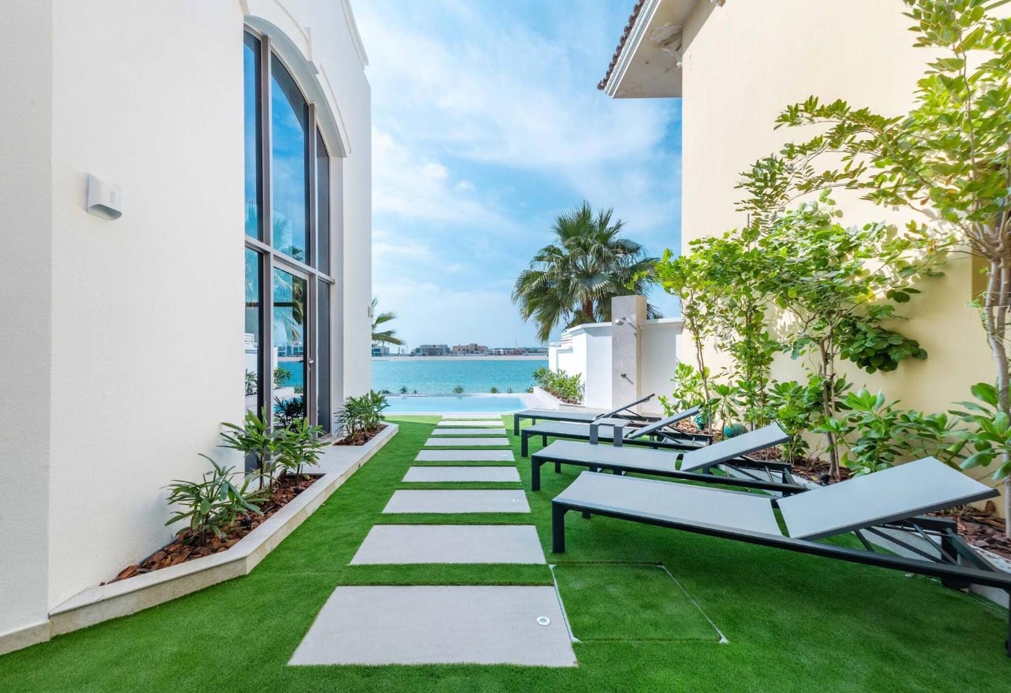 Sezavi Frond O, Palm Jumeirah Apartment Dubai