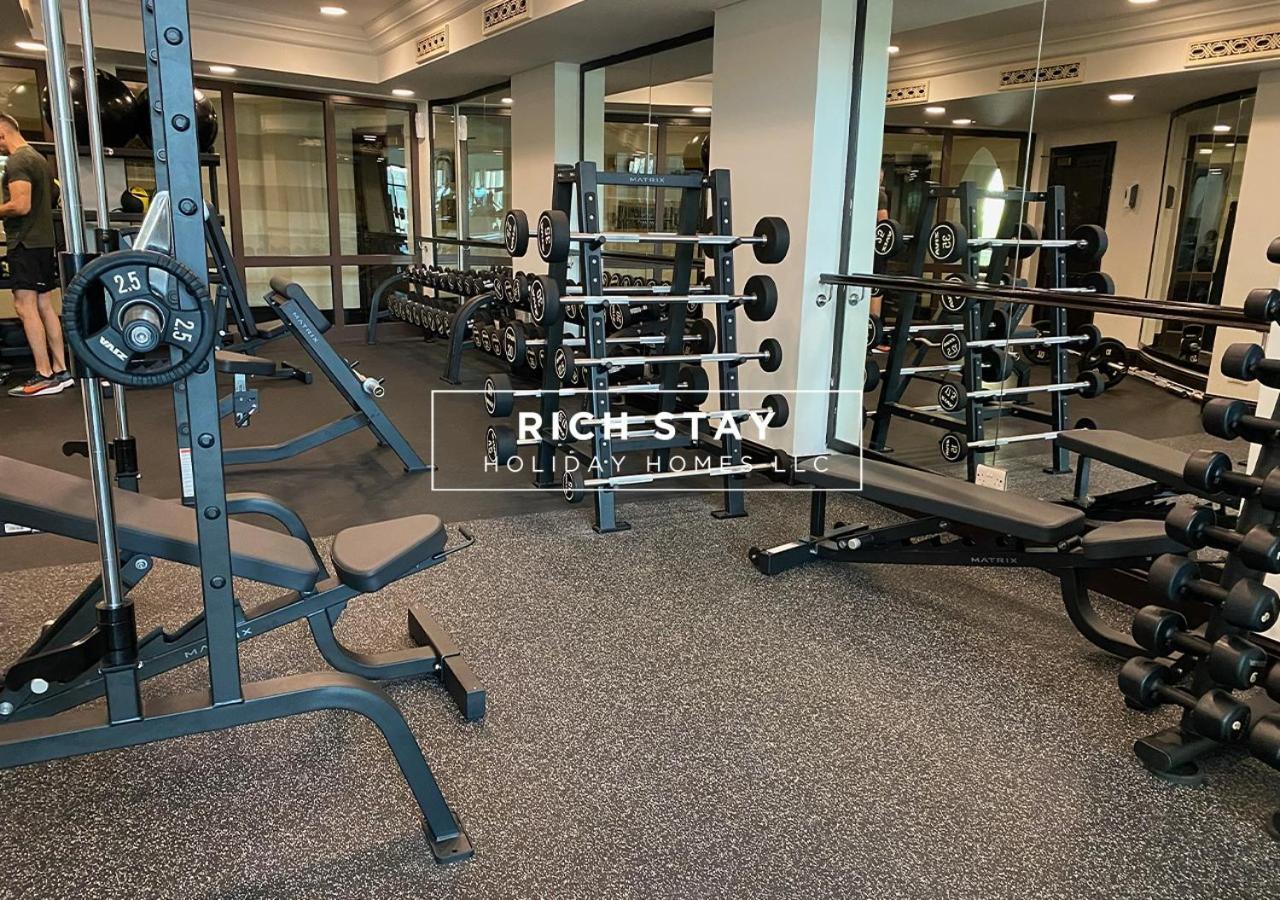 Upgraded 1br In Downtown With Burj Khalifa View Apartment