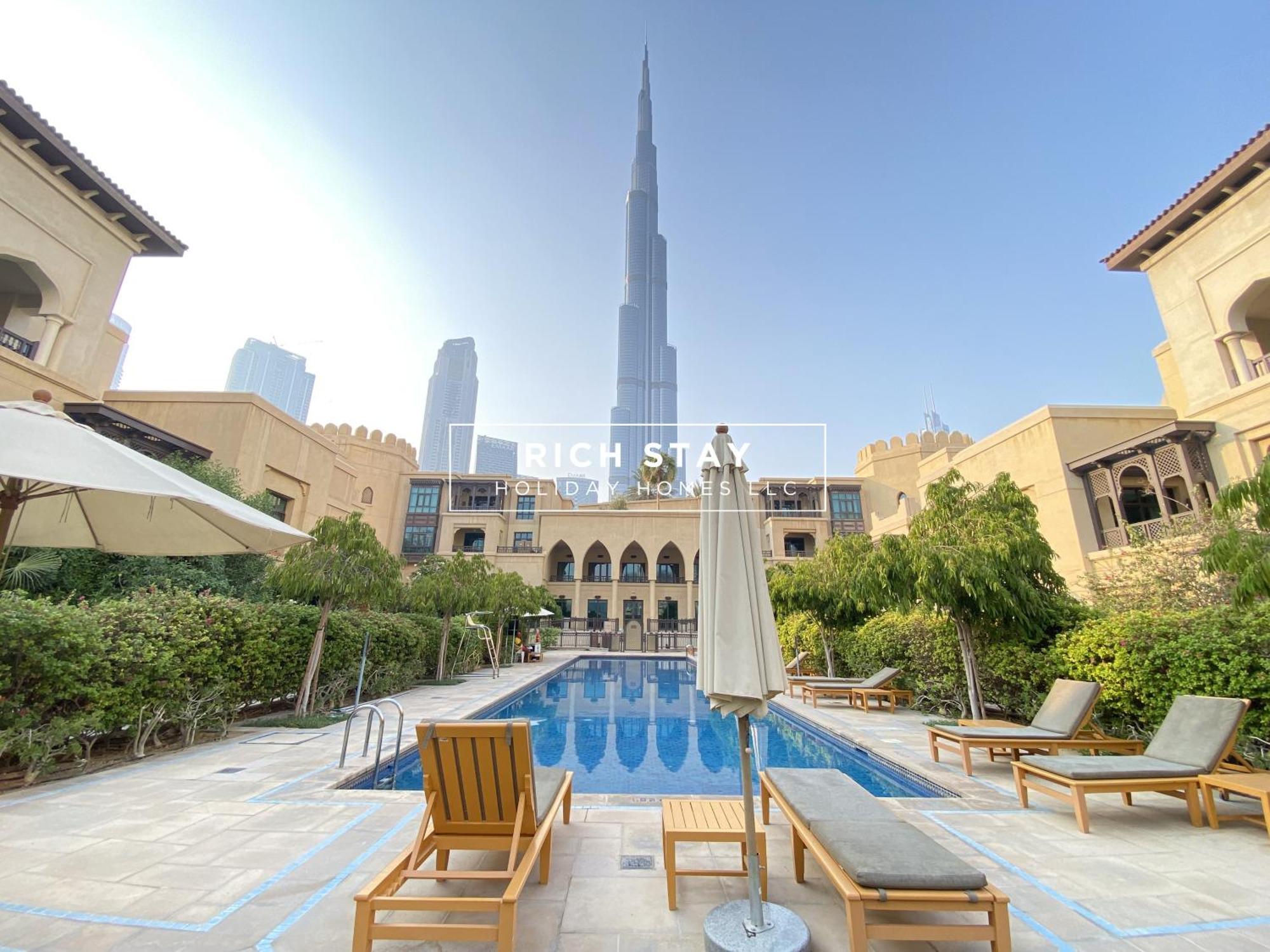 Upgraded 1br In Downtown With Burj Khalifa View Apartment Dubai