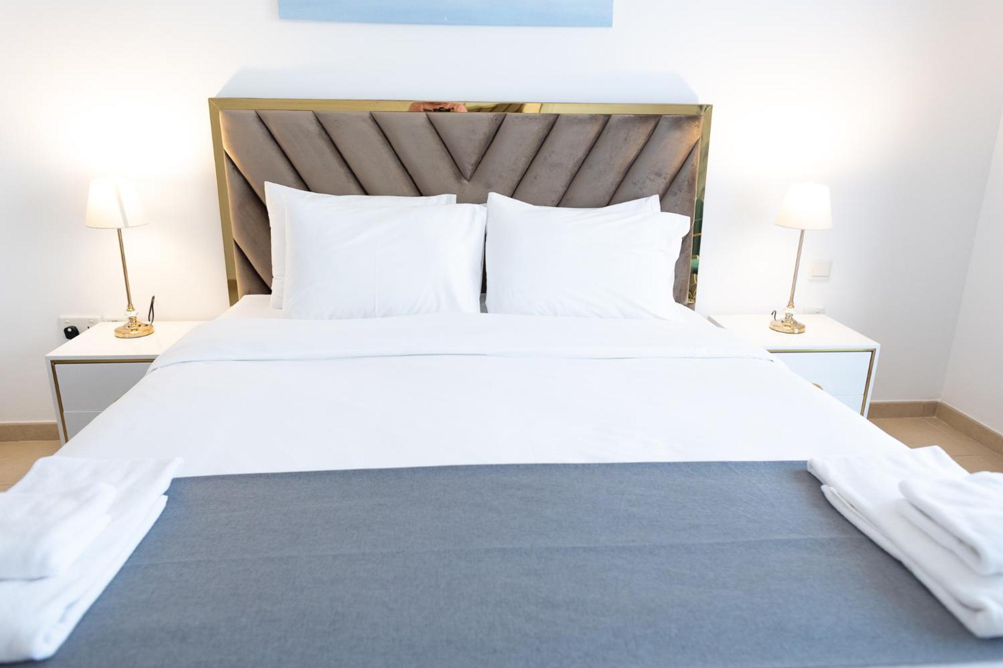 Apartment Shams 2 Bedrooms On Jbr By Happy Season