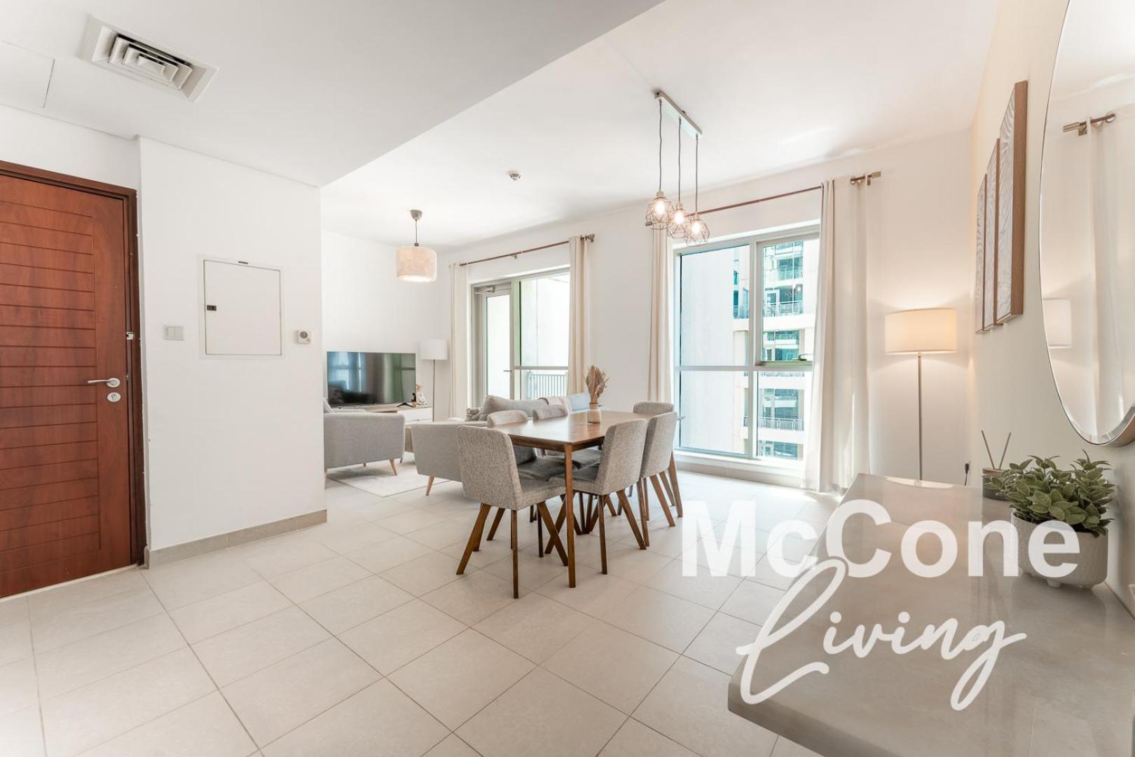 2br In Downtown Apartment *