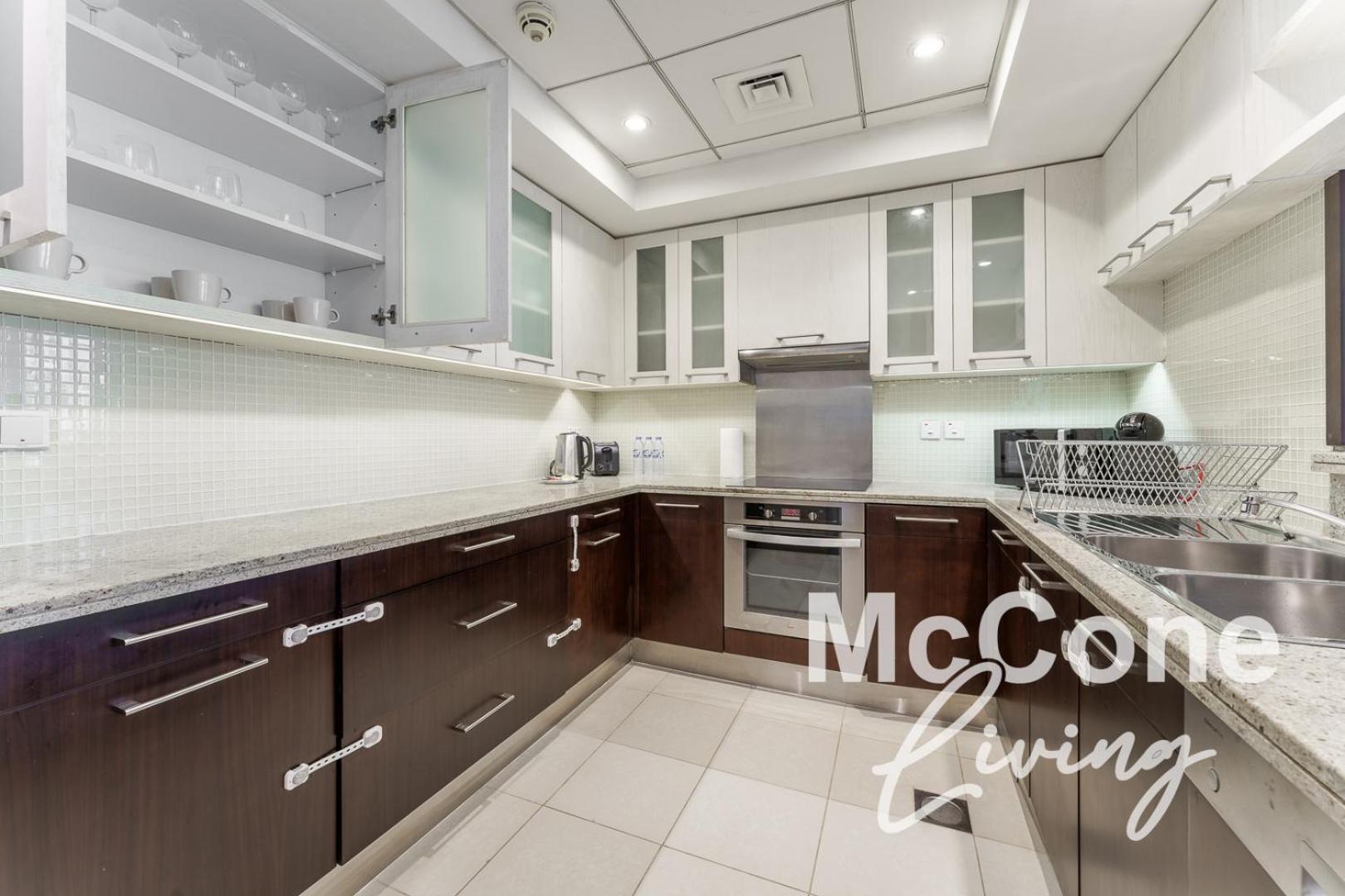 Apartment 2br In Downtown Dubai