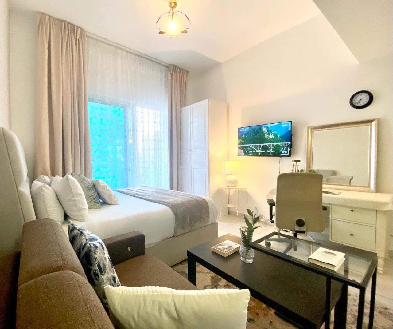 Marina And Sea View At 10mn From Jbr & Metro Deluxe For 4ppl Late Check-in & Late Check-out Apartamento *