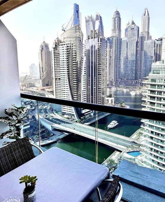 Luxury One Bedroom !