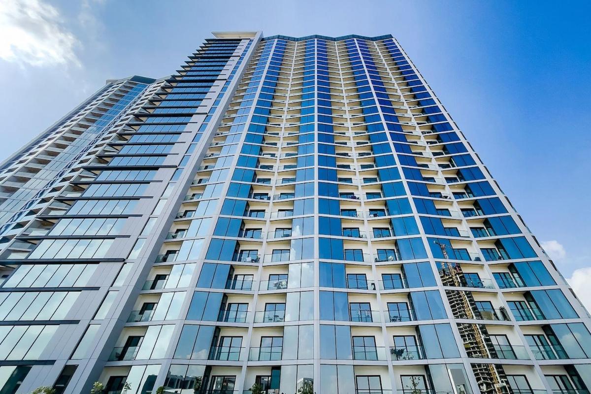 816 Sobha Waves Apartment *