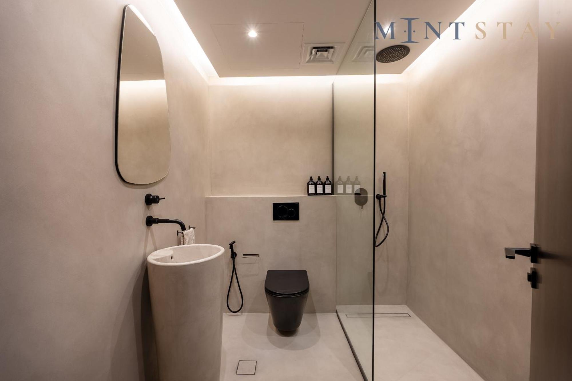Sky Gardens, Park Avenue, Difc - Mint Apartment Dubai
