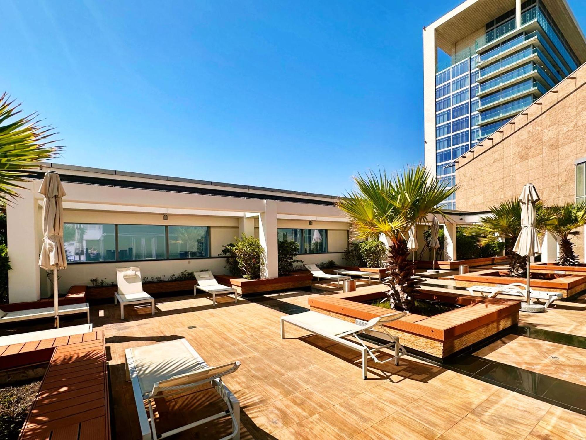 Sky Gardens, Park Avenue, Difc - Mint Daire