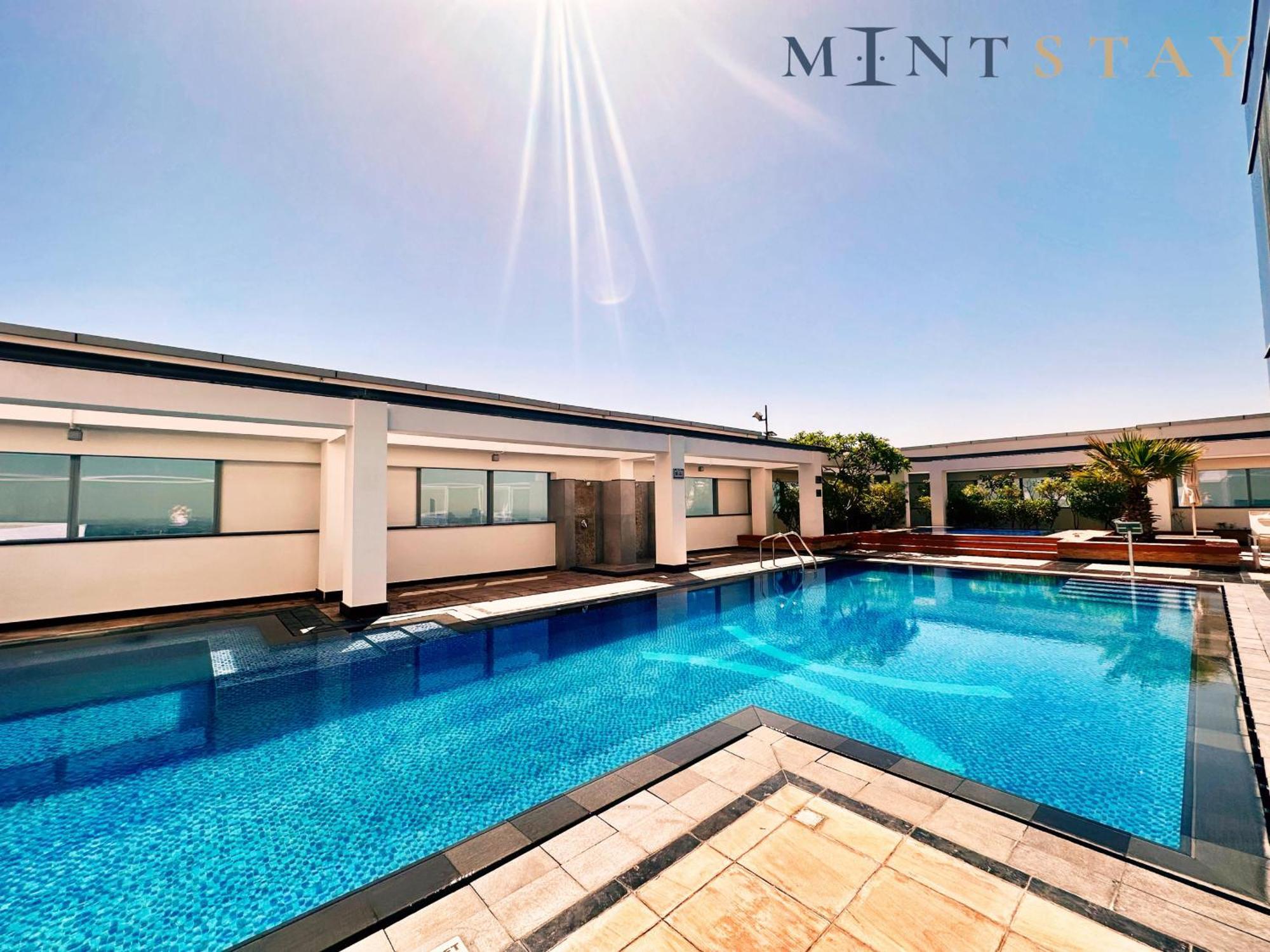 Sky Gardens, Park Avenue, Difc - Mint Dubai