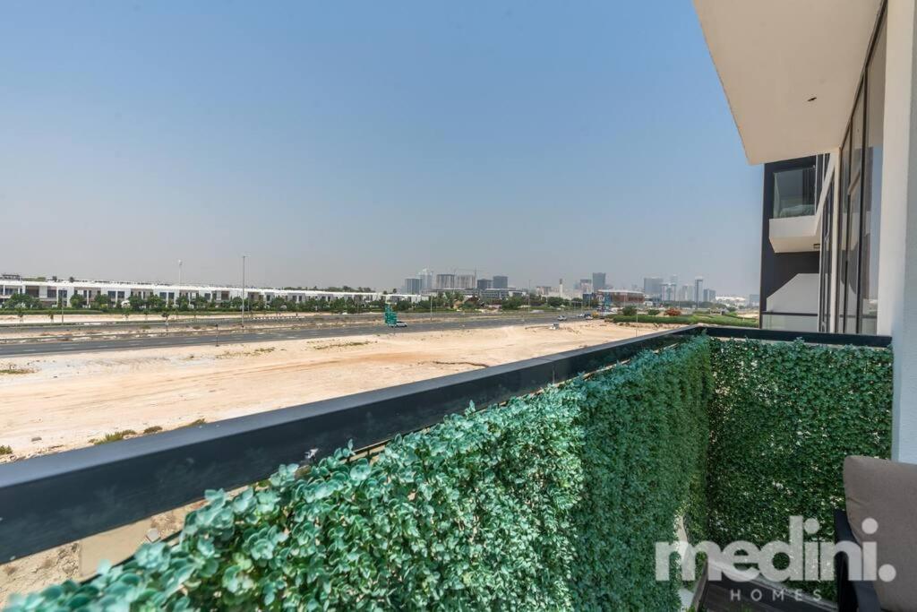 2 Bhk With Private Pool - Samana Golf Avenue - Apartment Dubai
