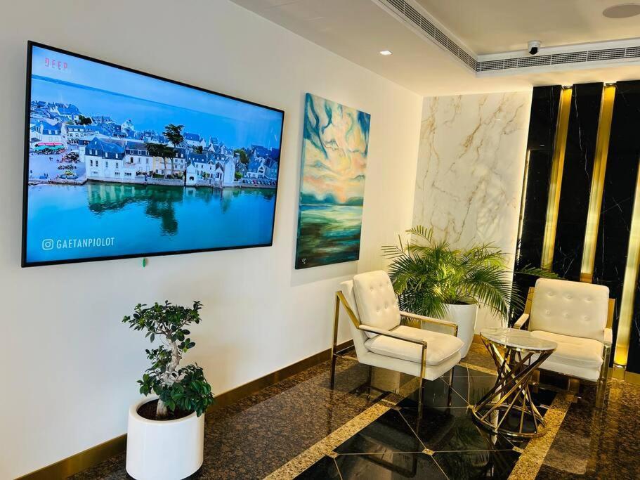 Sea View 1 Bedroom Flat, Luxury Amenities, Near & Club With Free Parking In Marina * Dubai
