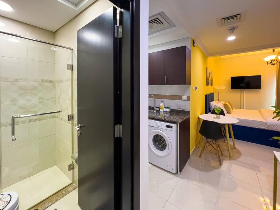 Cloud 9 - Cozy Canal View Studio In The Heart Of Business Bay Apartment Dubai