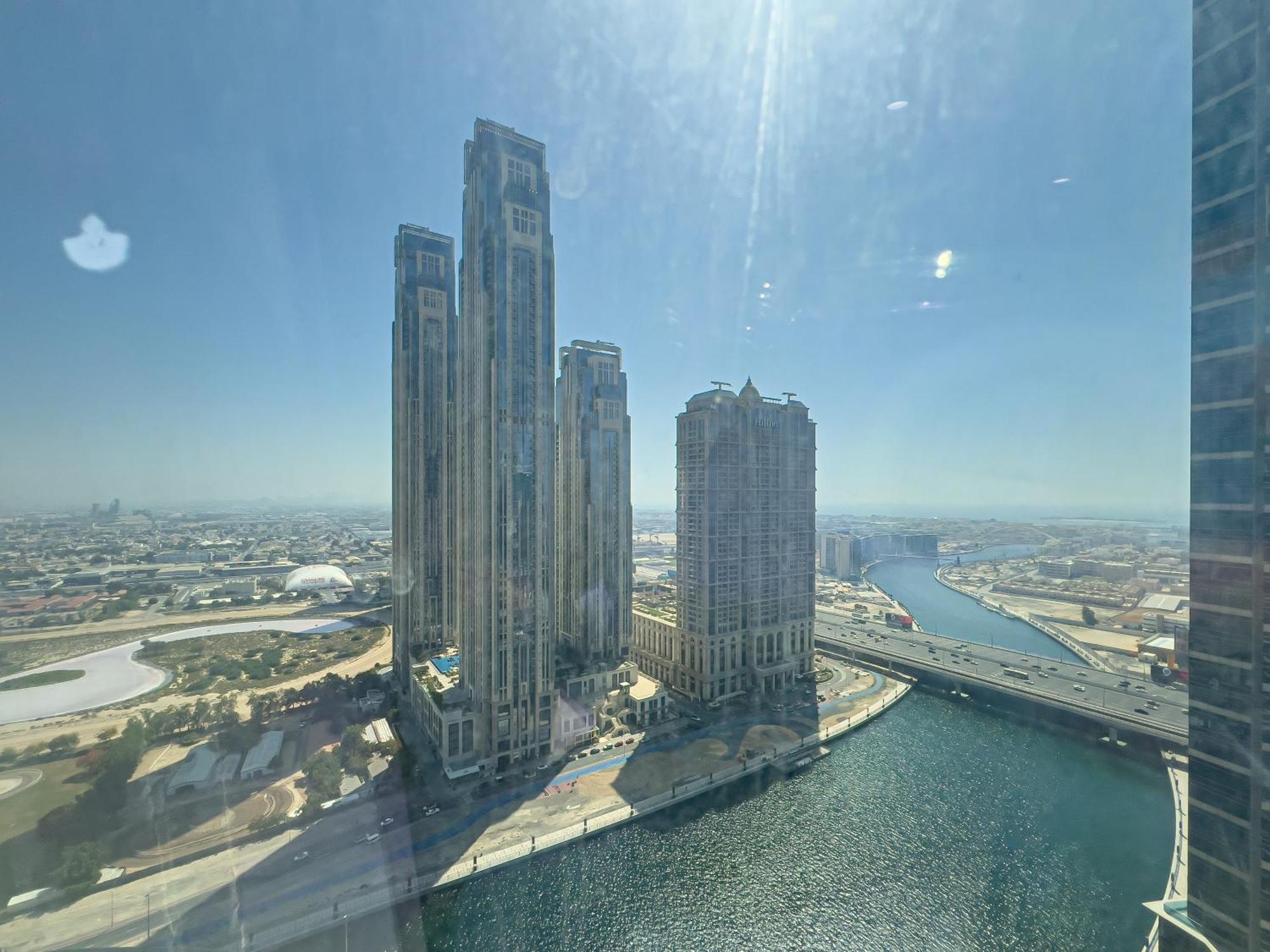 Cloud 9 - Cozy Canal View Studio In The Heart Of Business Bay Apartment *