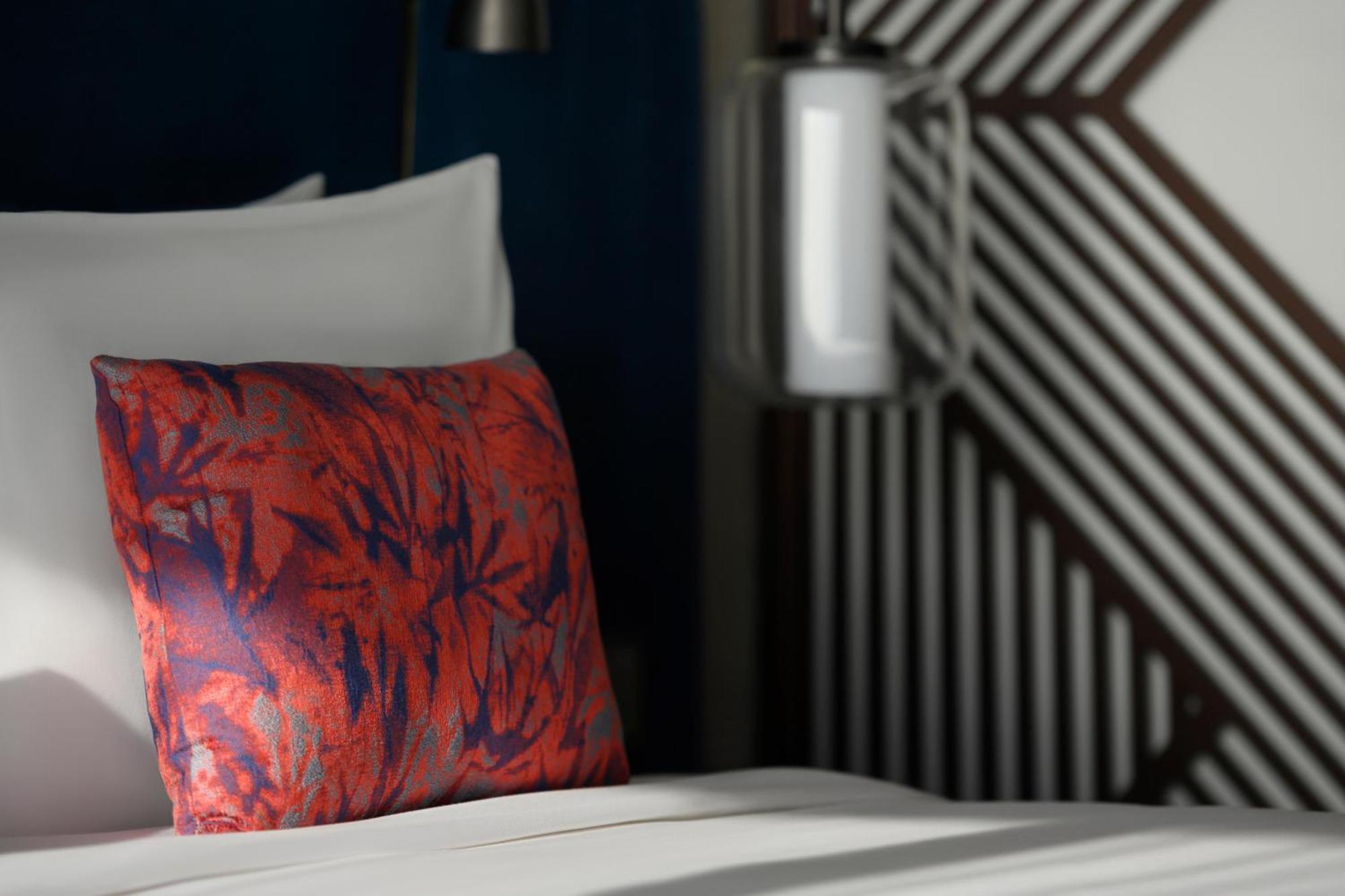 So Uptown Hotel Dubai
