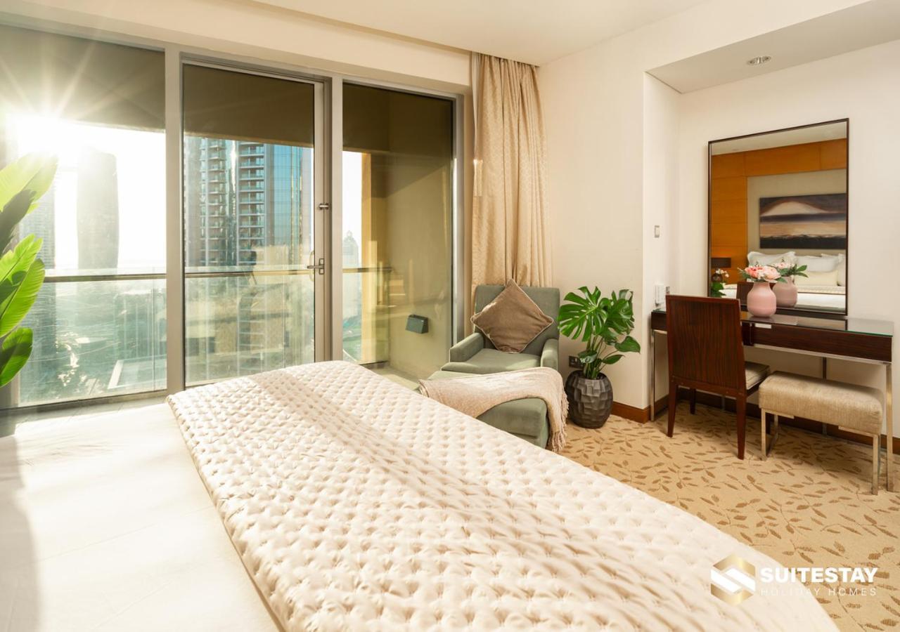 Deluxe - Address Mall - The * Dubai
