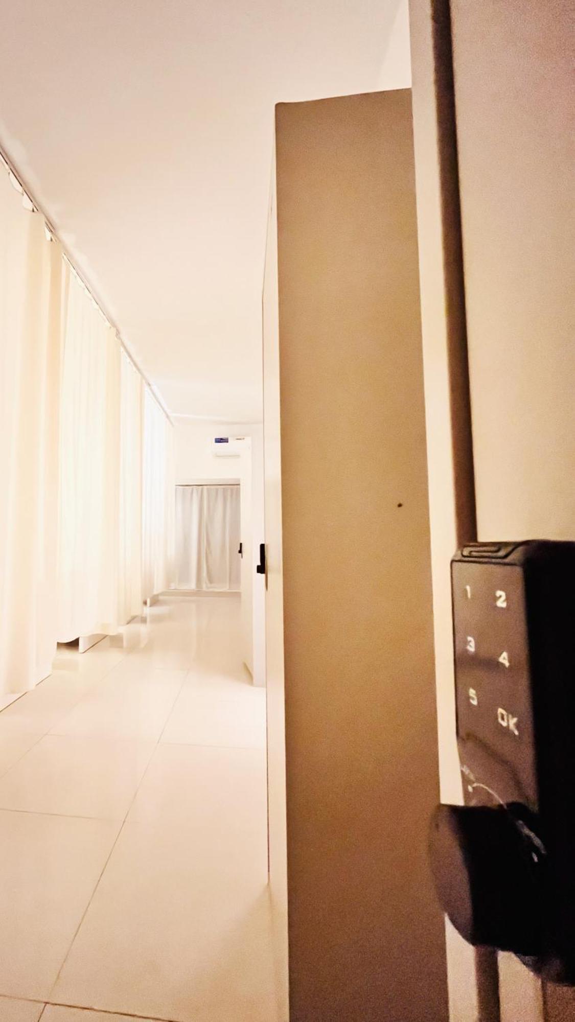 Westay Apartment *