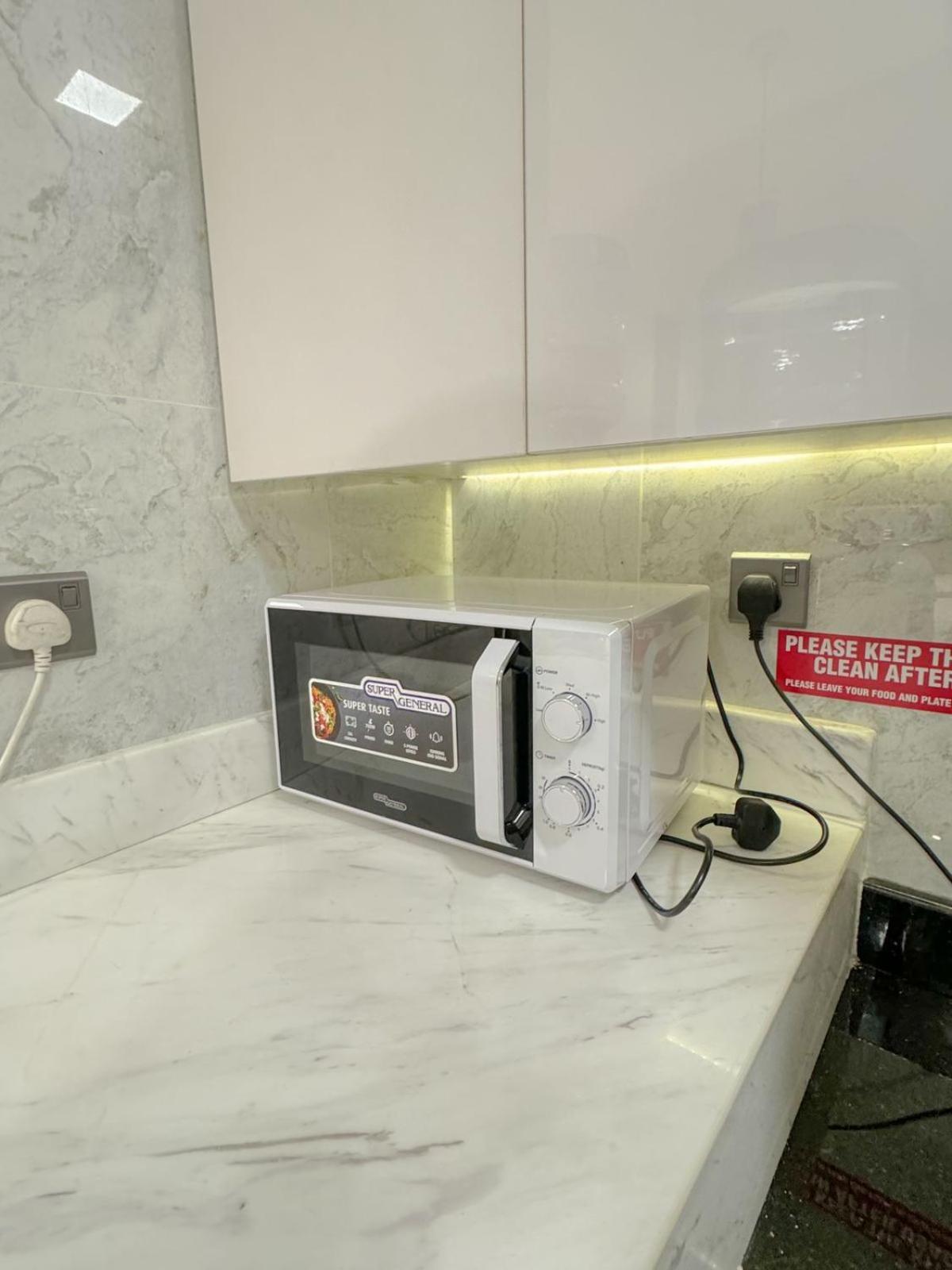 Shared Near Downtown Business Bay Homestay Dubai