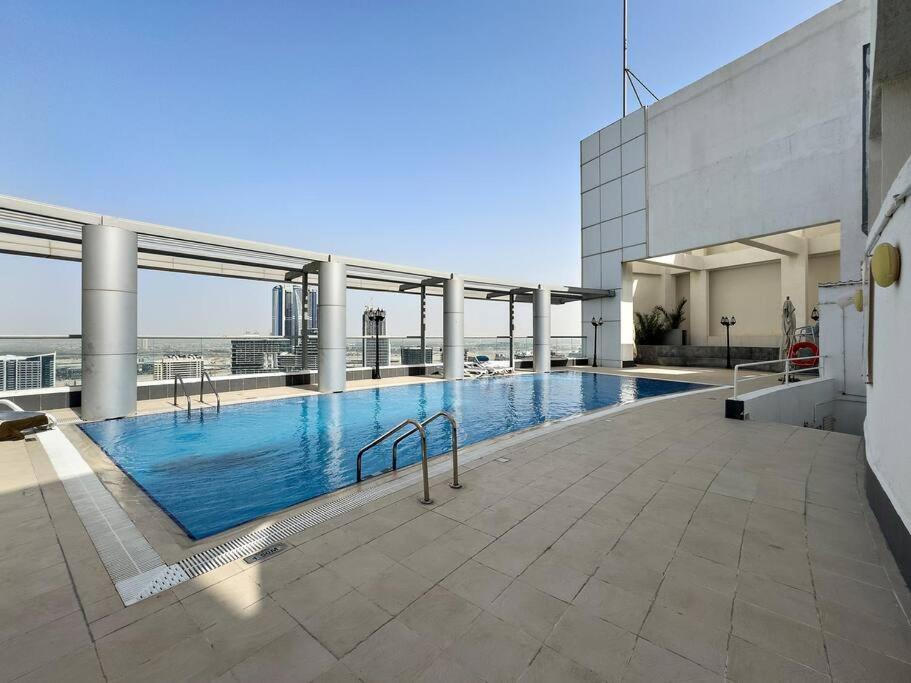 New Design Next To Burj Khalifa, Mall & Fountain Apartment *