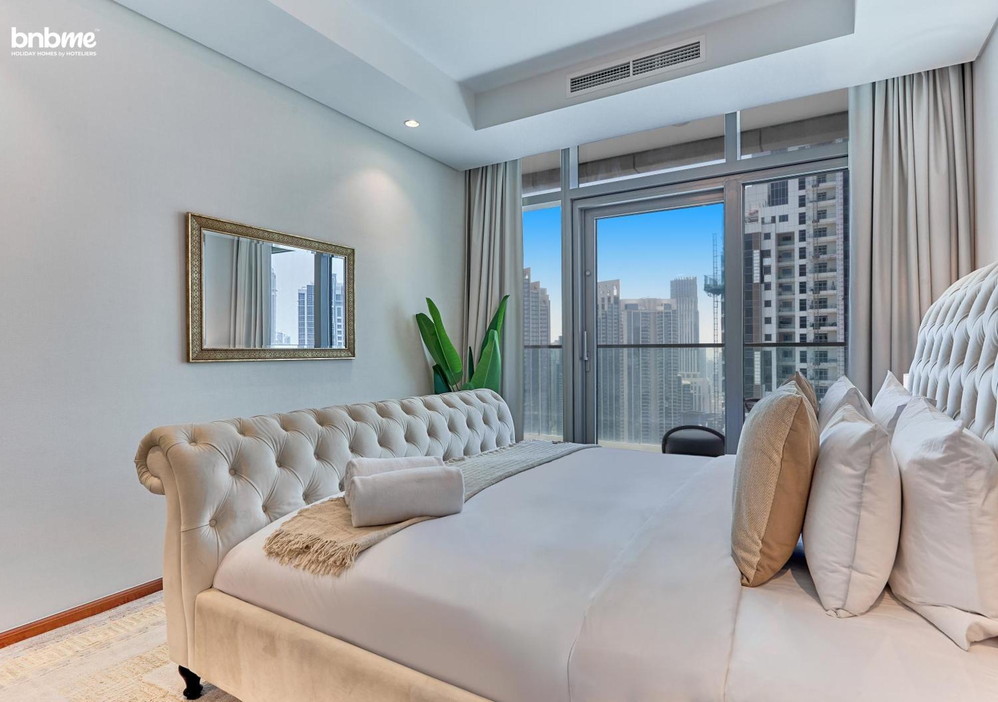Bnbmehomes - Paramount Midtown Dubai