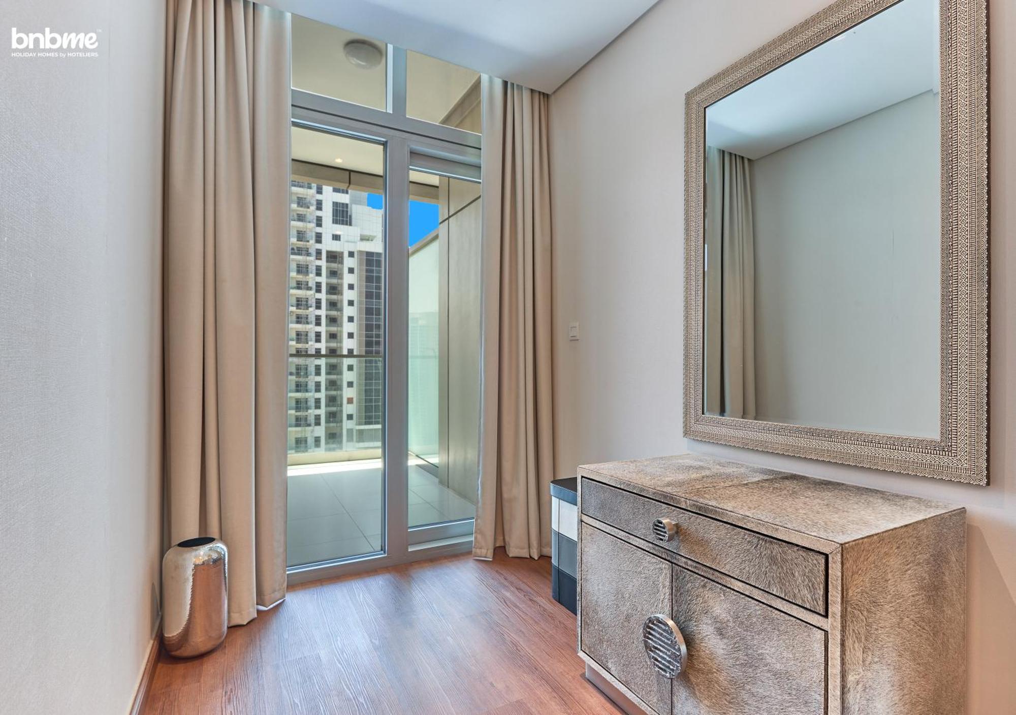 Bnbmehomes - Paramount Midtown Apartment
