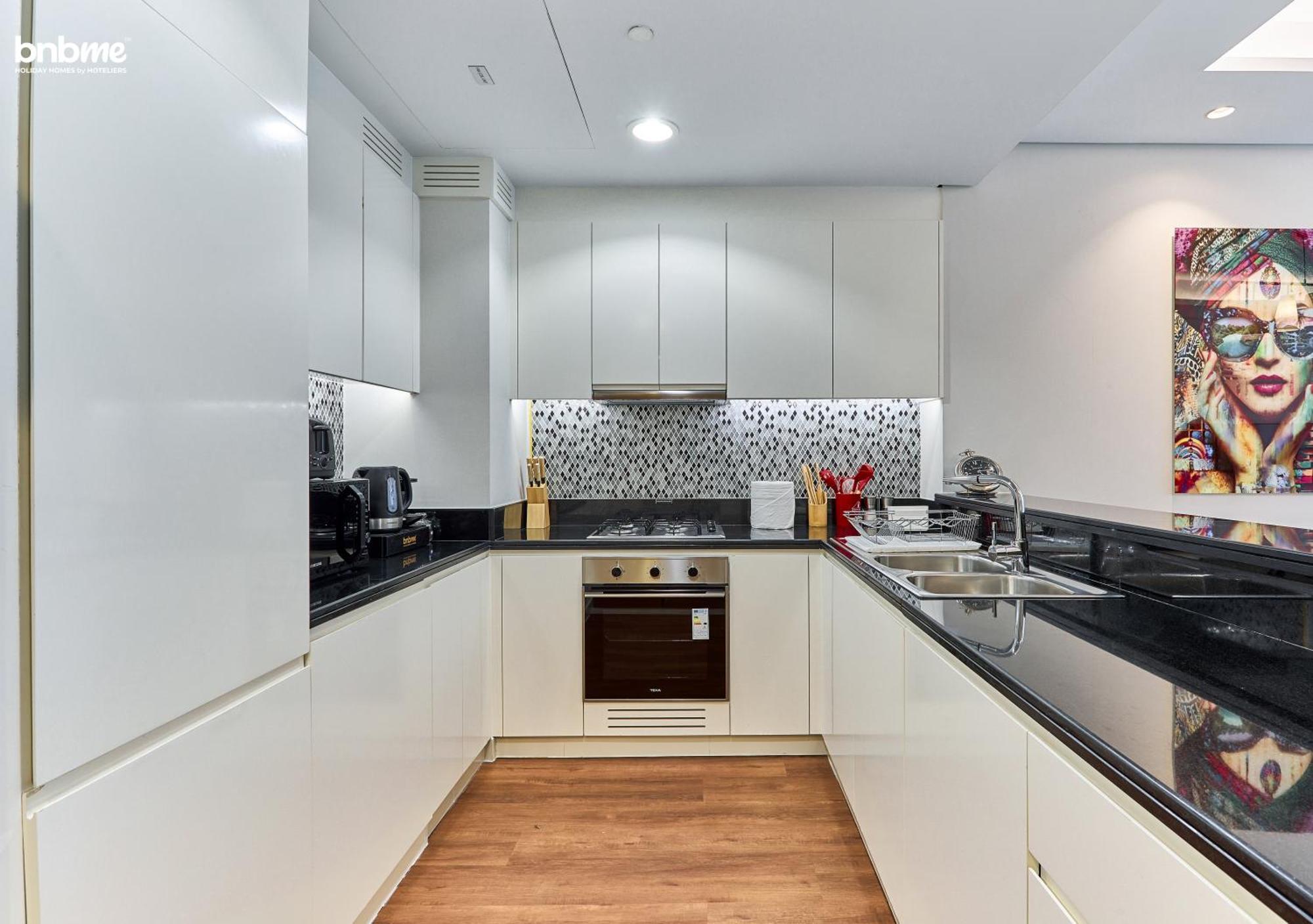 Bnbmehomes - Paramount Midtown Apartment