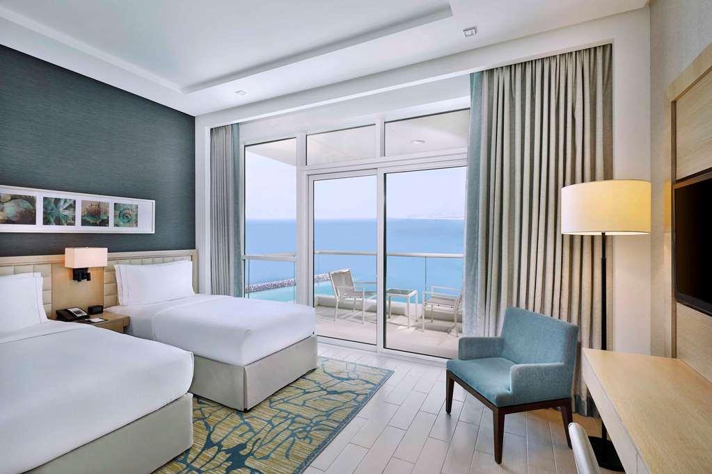 Doubletree By Hilton Jumeirah Beach Resort