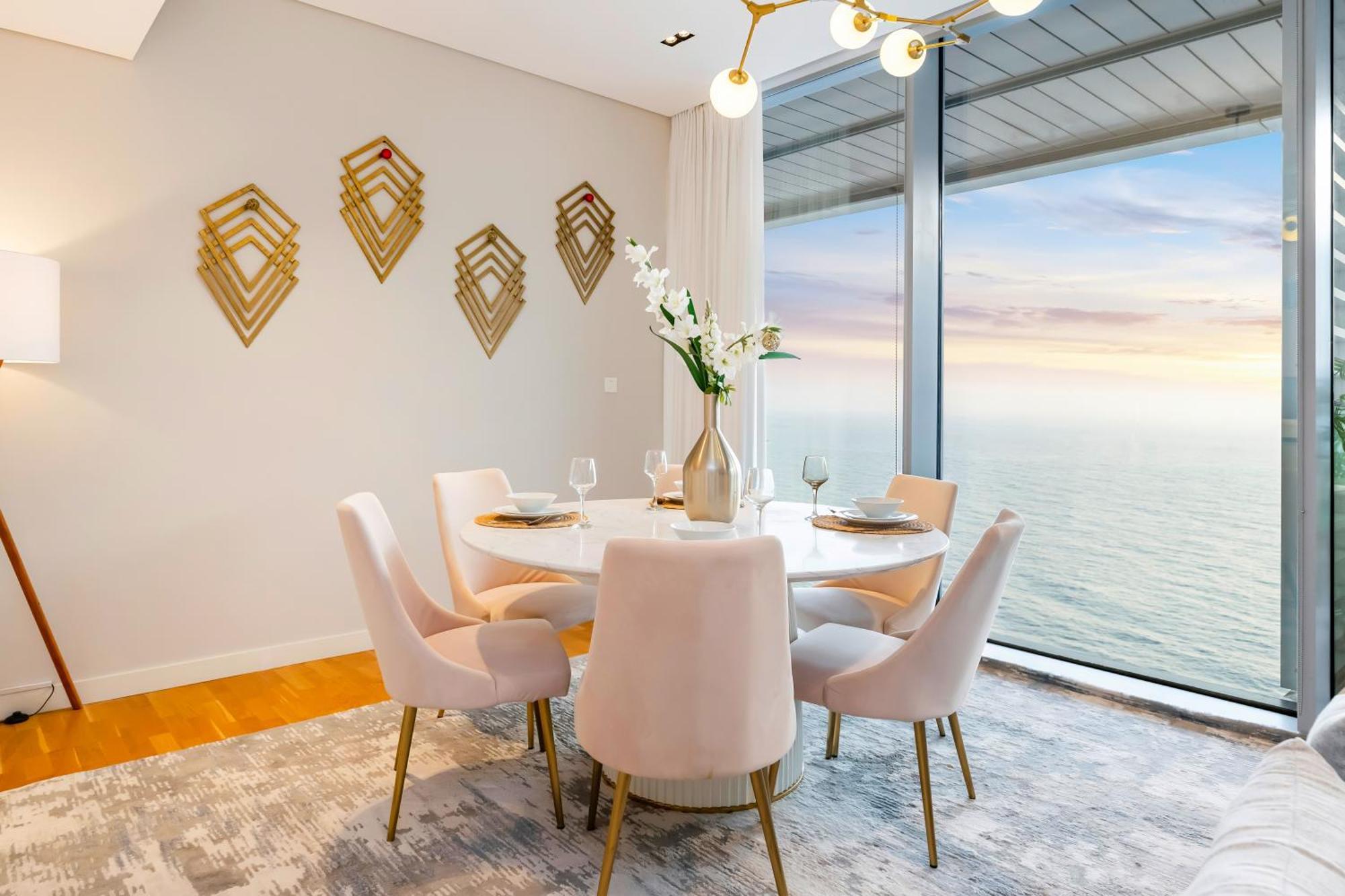 Apartment Fam Living Bluewaters - Island Living - Ain Dubai & Sea View Dubai