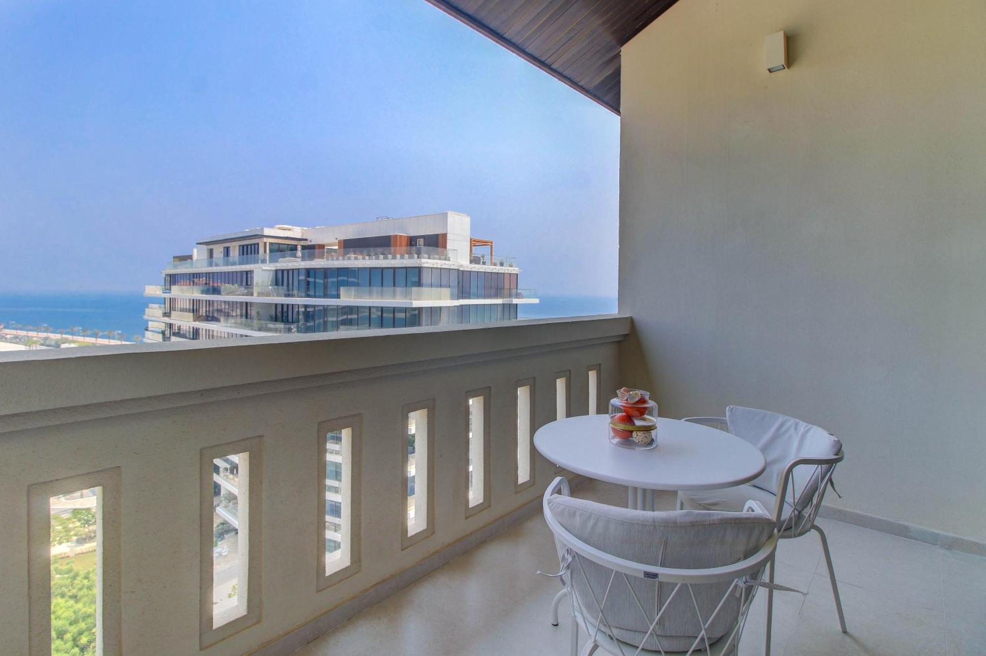 Luxe Getaways Royal Amwaj Palm Jumeirah Daire *