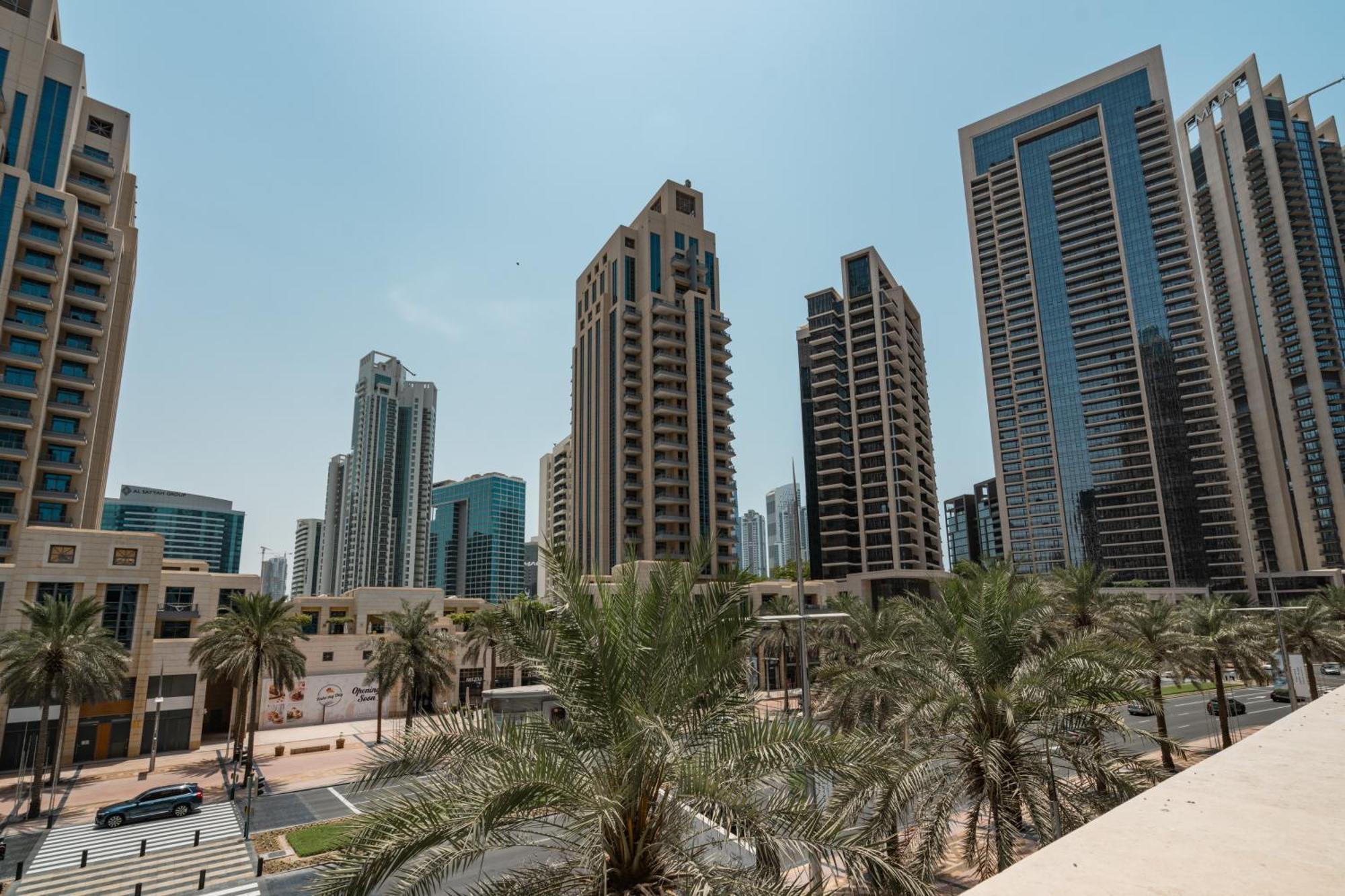 Prime Retreats - 29 Emaar Boulevard Downtown Apartment *