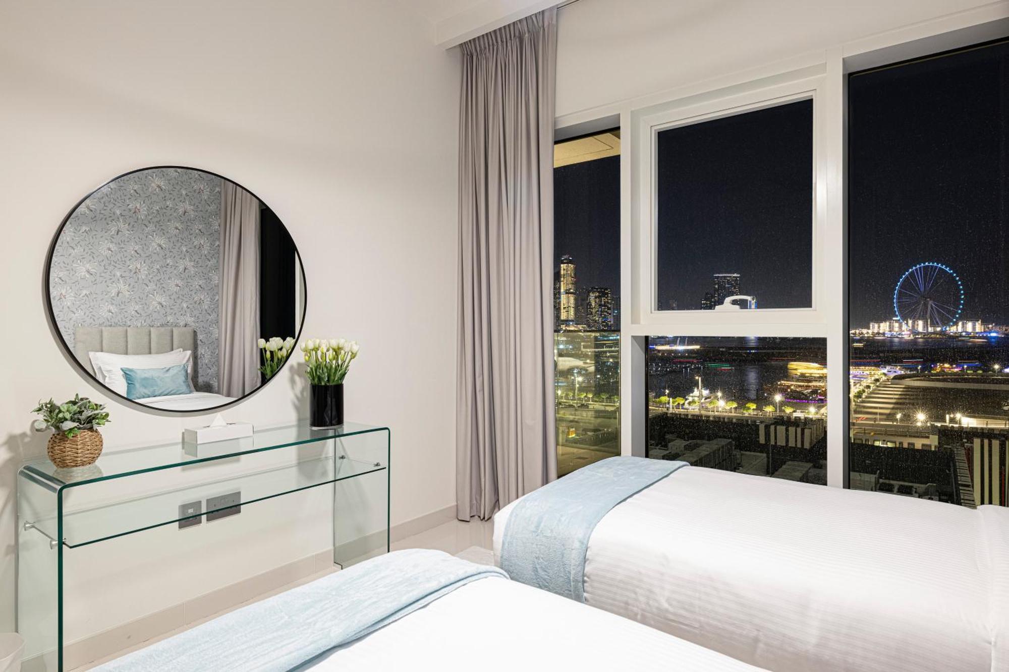 2 Bed- Private Access- Emaar Beachfront * Dubai