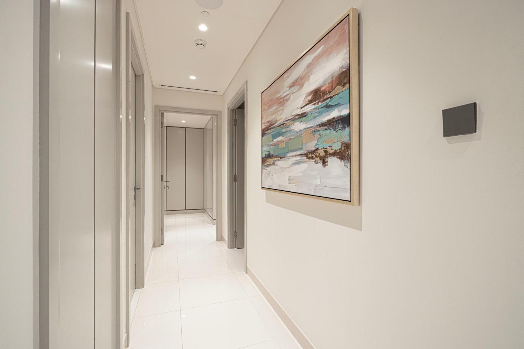 Apartment 2 Bed- Private Access- Emaar Beachfront Dubai